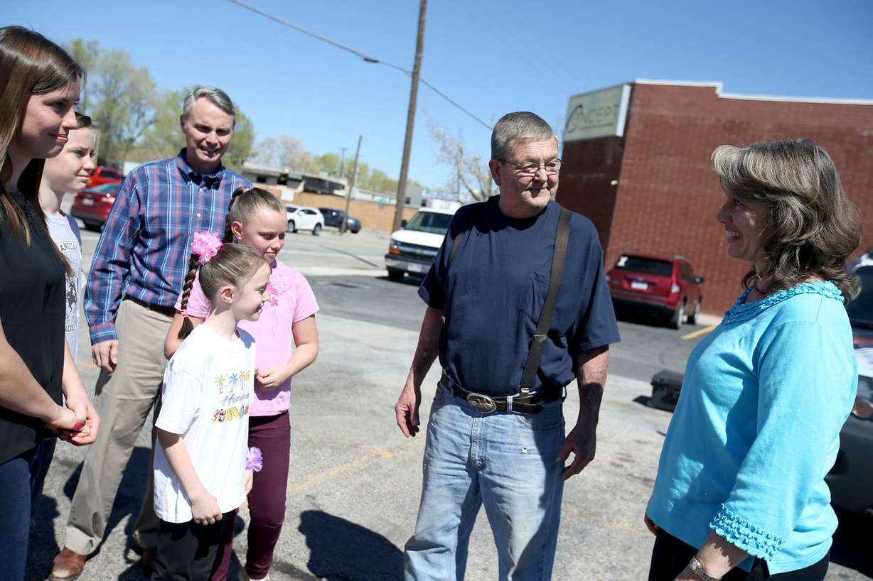 Good Samaritan Brad Fritz, center, speaks with the Kingston family after a press conference at the South Salt Lake Police Department on Friday, April 19, 2019. Fritz helped Joanna Kingston, far left, as she was being carjacked on Tuesday, April 16, 2019. (Photo: Laura Seitz, KSL)