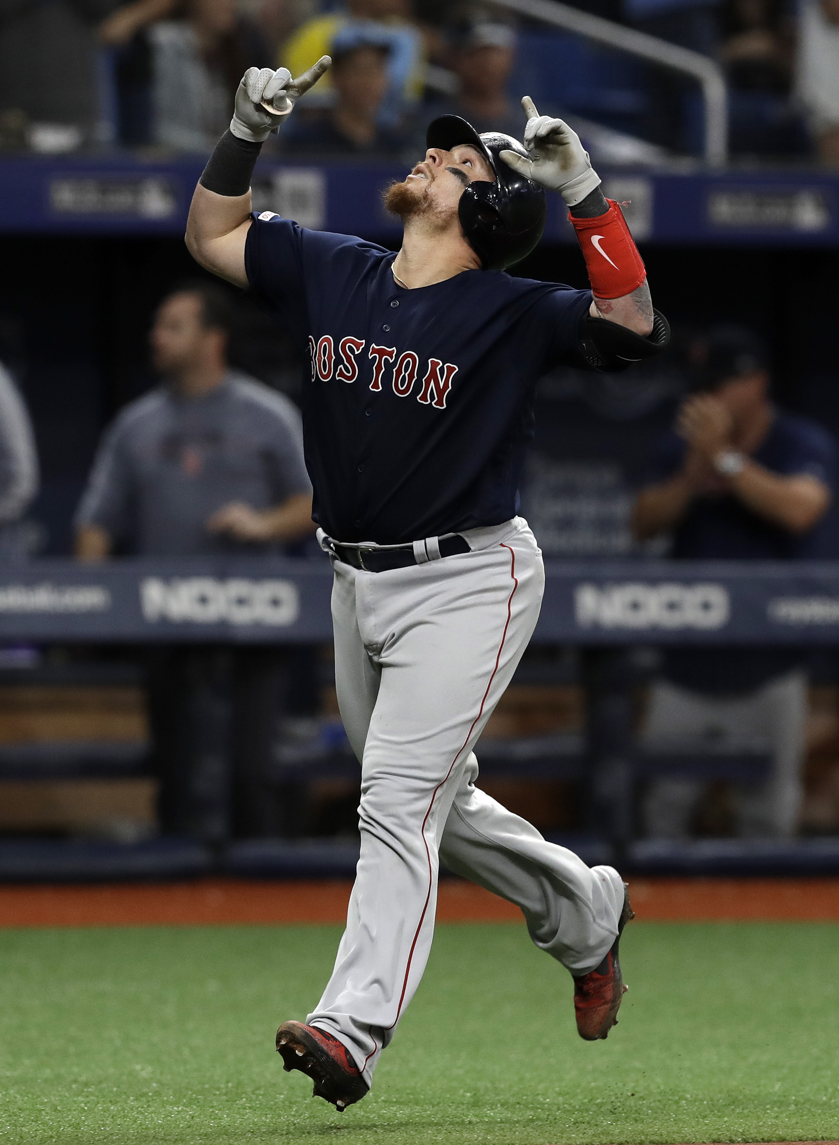 Betts, Moreland homers lead Red Sox to 6-4 win over Rays