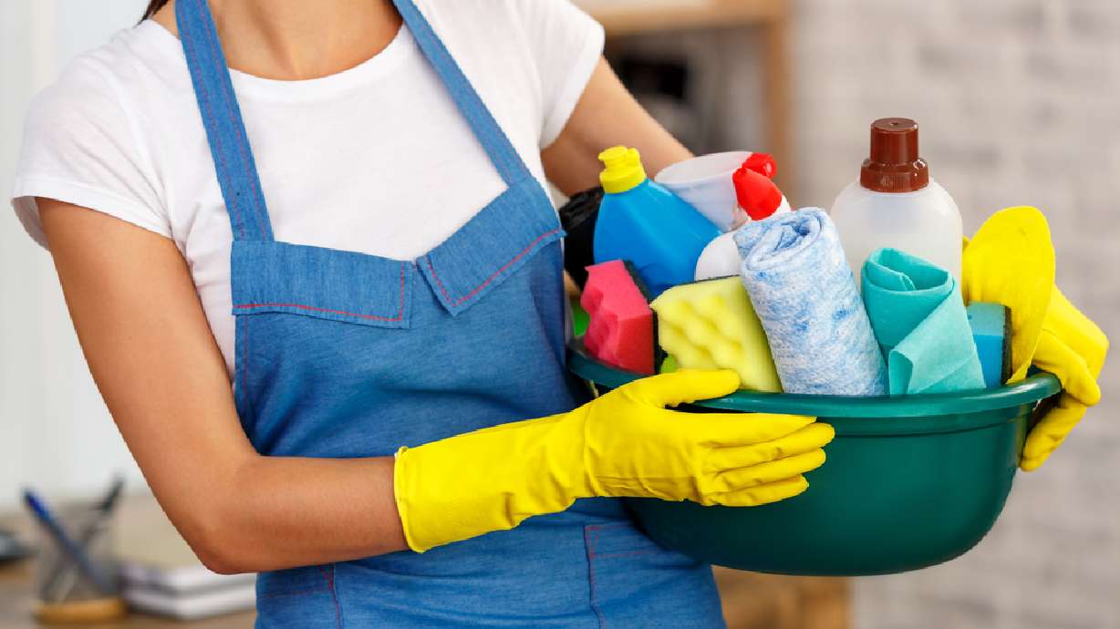 5 reasons you need to hire a housekeeper