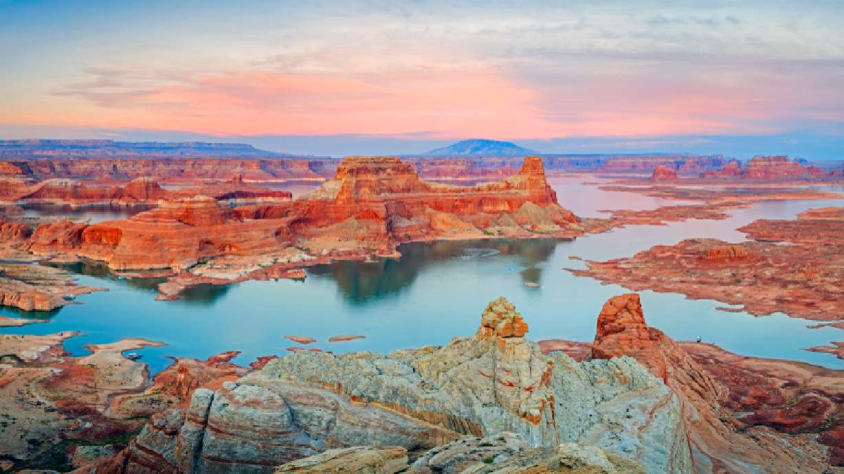 Things to do at and around Lake Powell without a houseboat