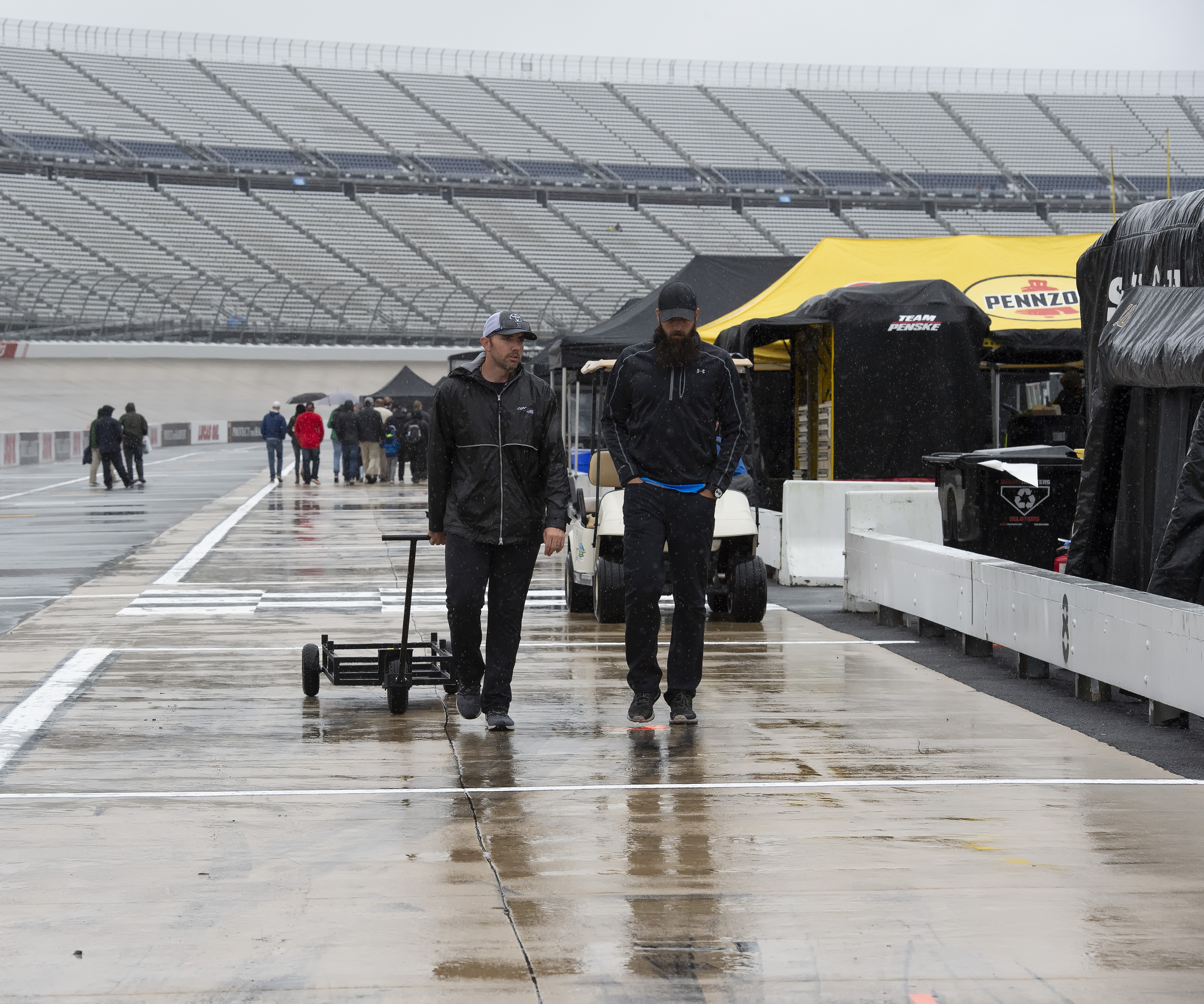 NASCAR Cup Series race at Dover postponed to Monday