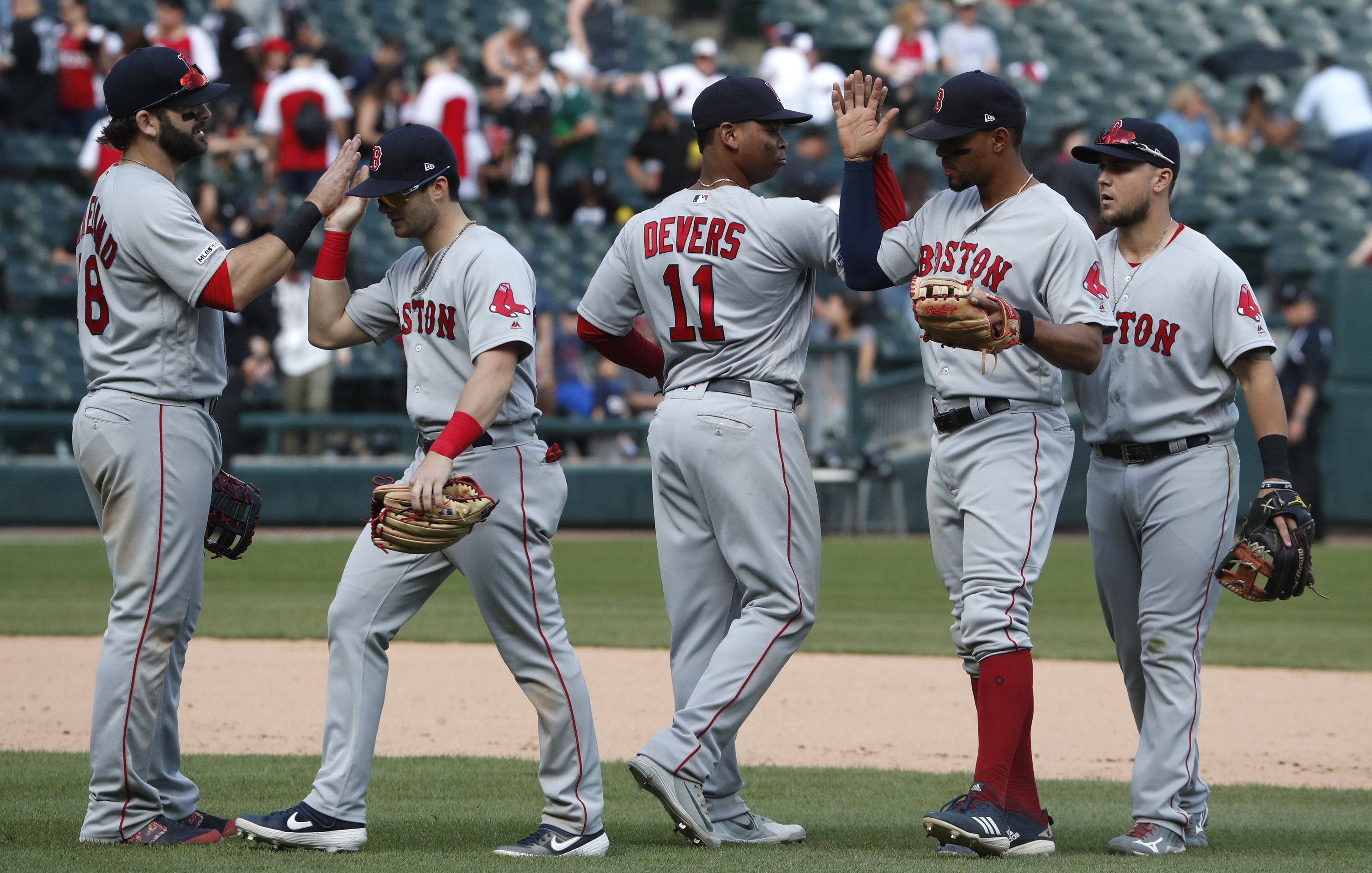 Bogaerts hits slam in 7-run 8th, Red Sox beat White Sox 9-2