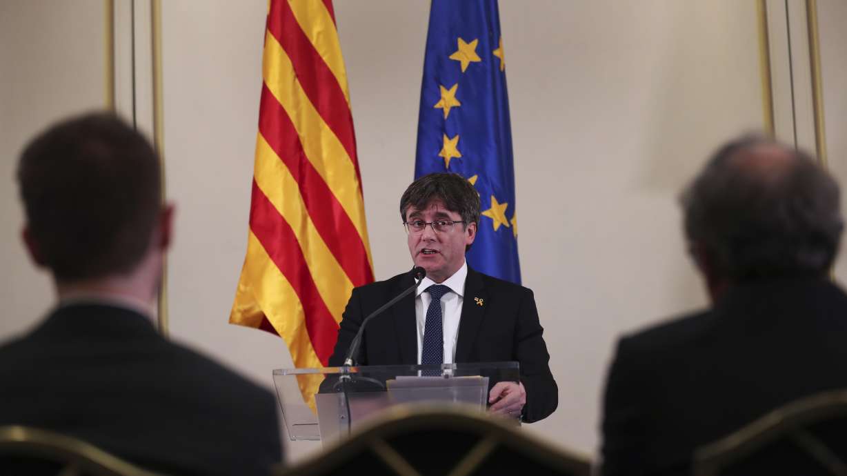 Spanish courts allow Puigdemont to run in EU elections