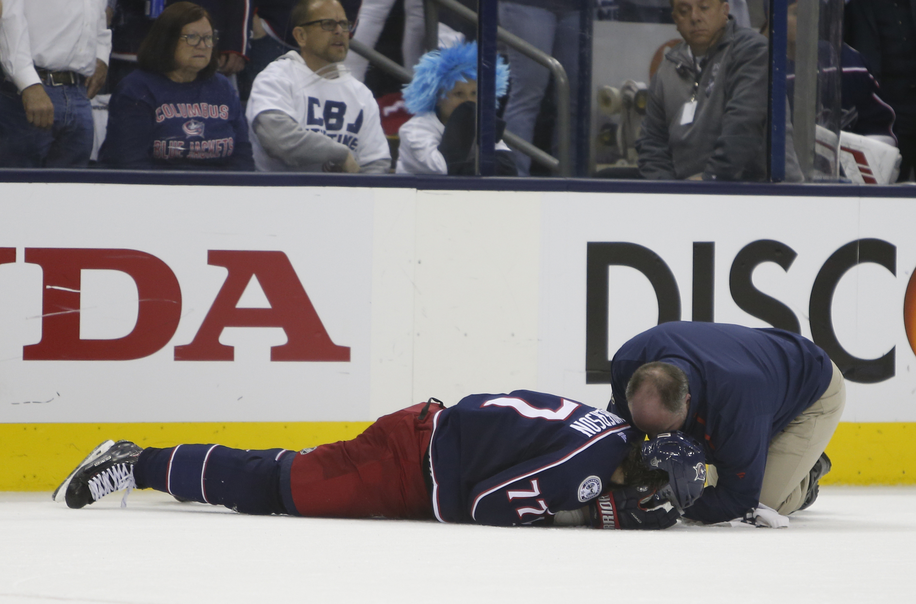 Bruins put away Blue Jackets to advance to conference final