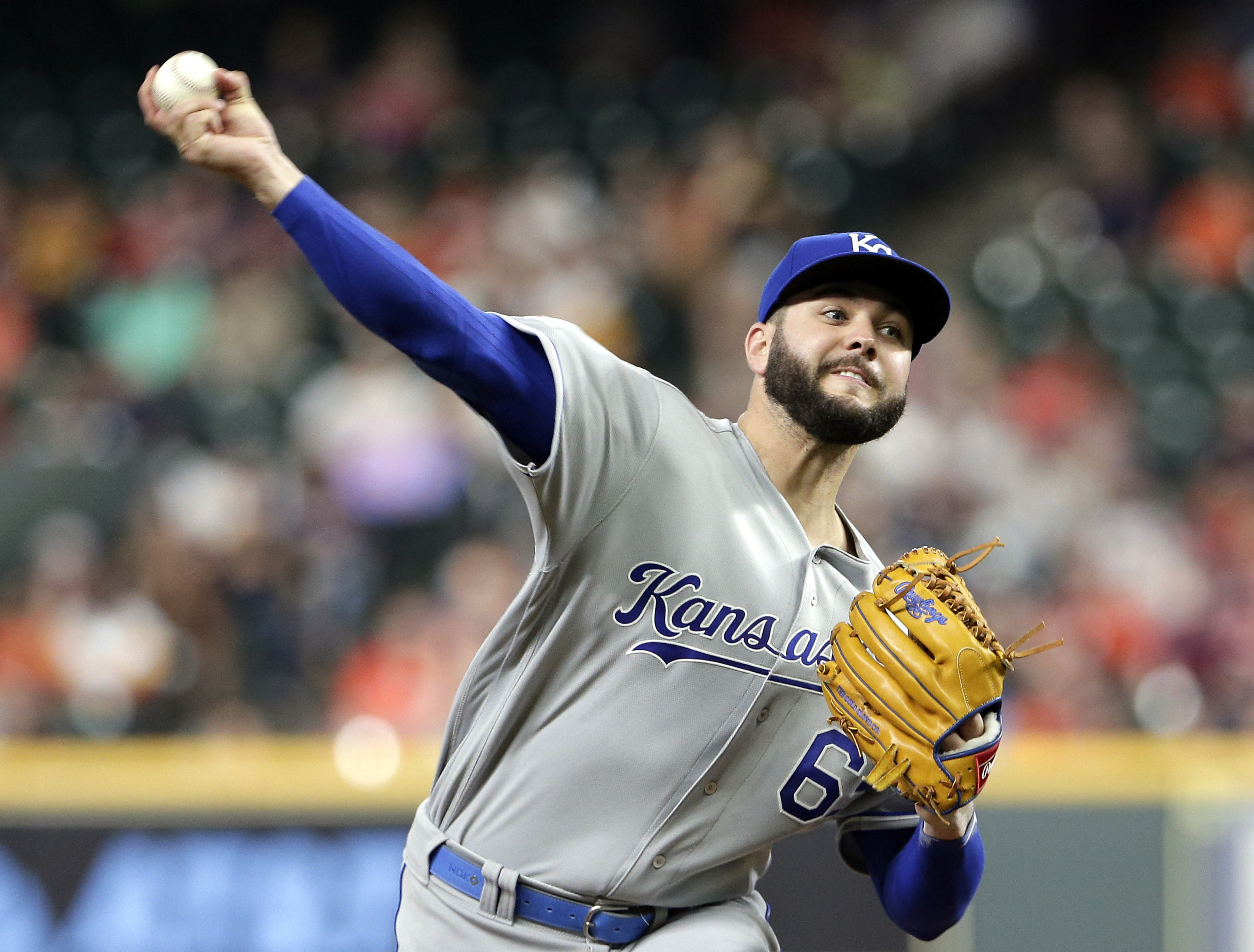 Springer, Correa, Chirinos homer, Astros beat Royals 6-4