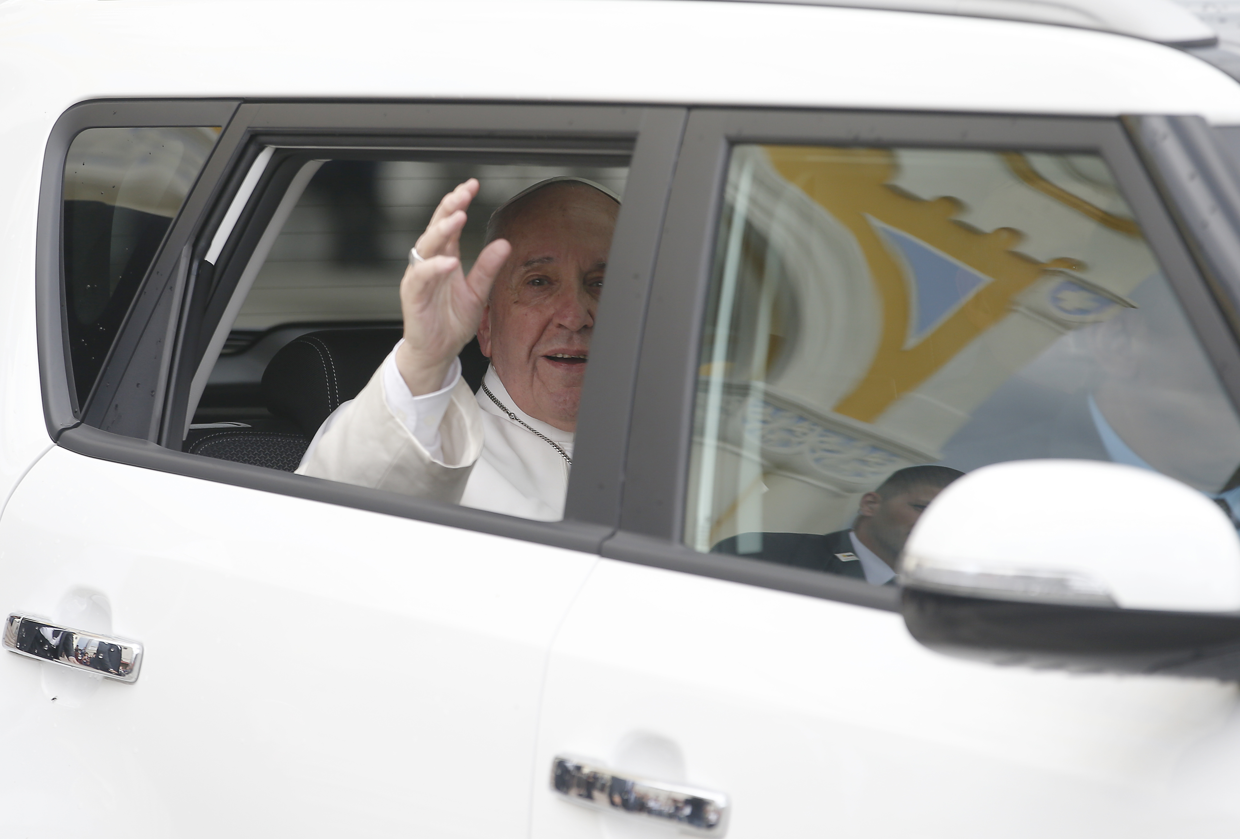 Pope makes historic first visit to North Macedonia