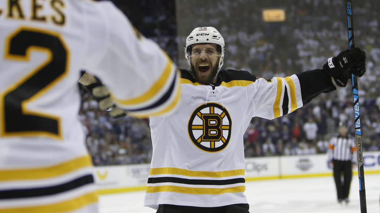Bruins beat Blue Jackets 3-0, advance to conference final