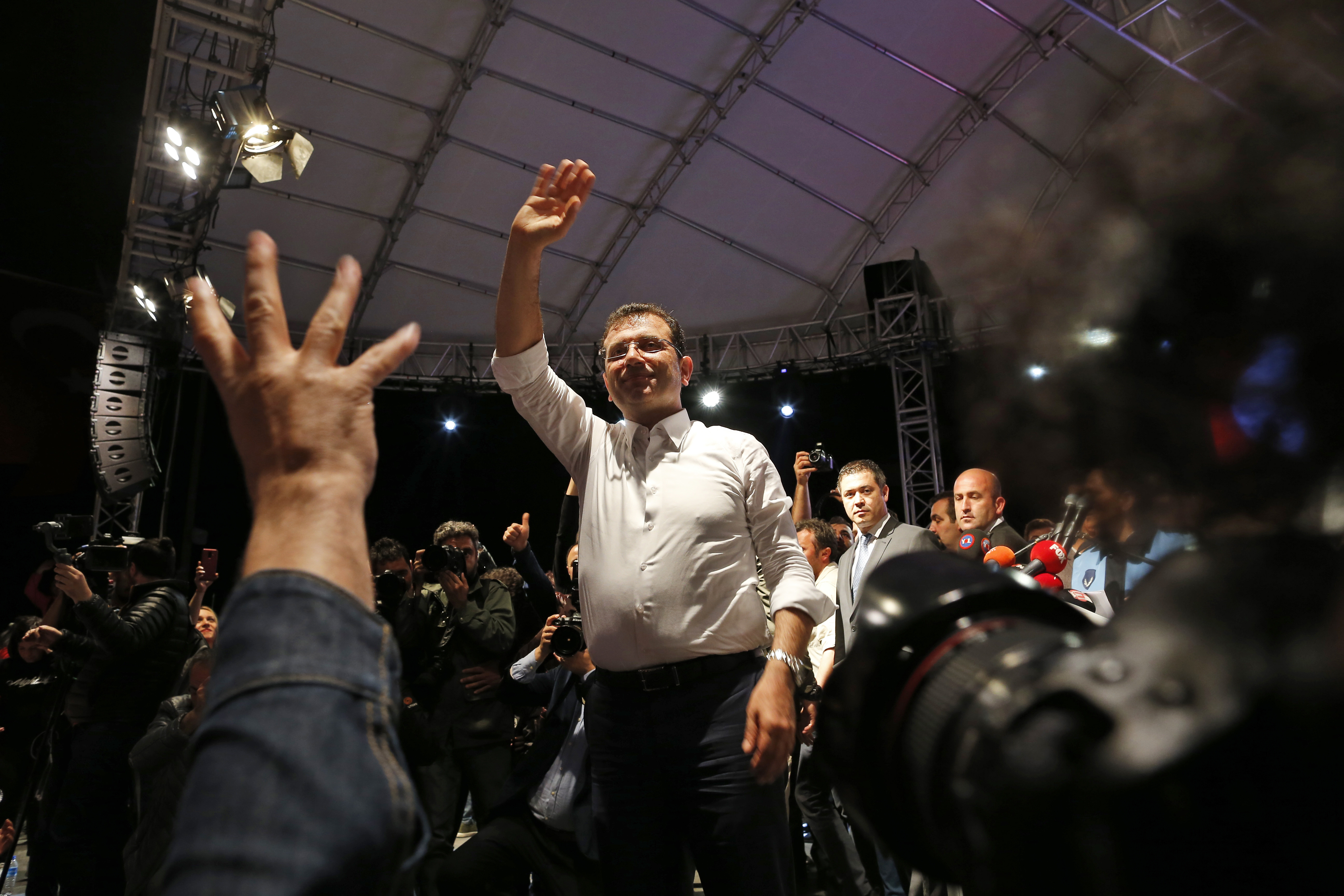 Erdogan defends Istanbul vote redo, critics see power grab