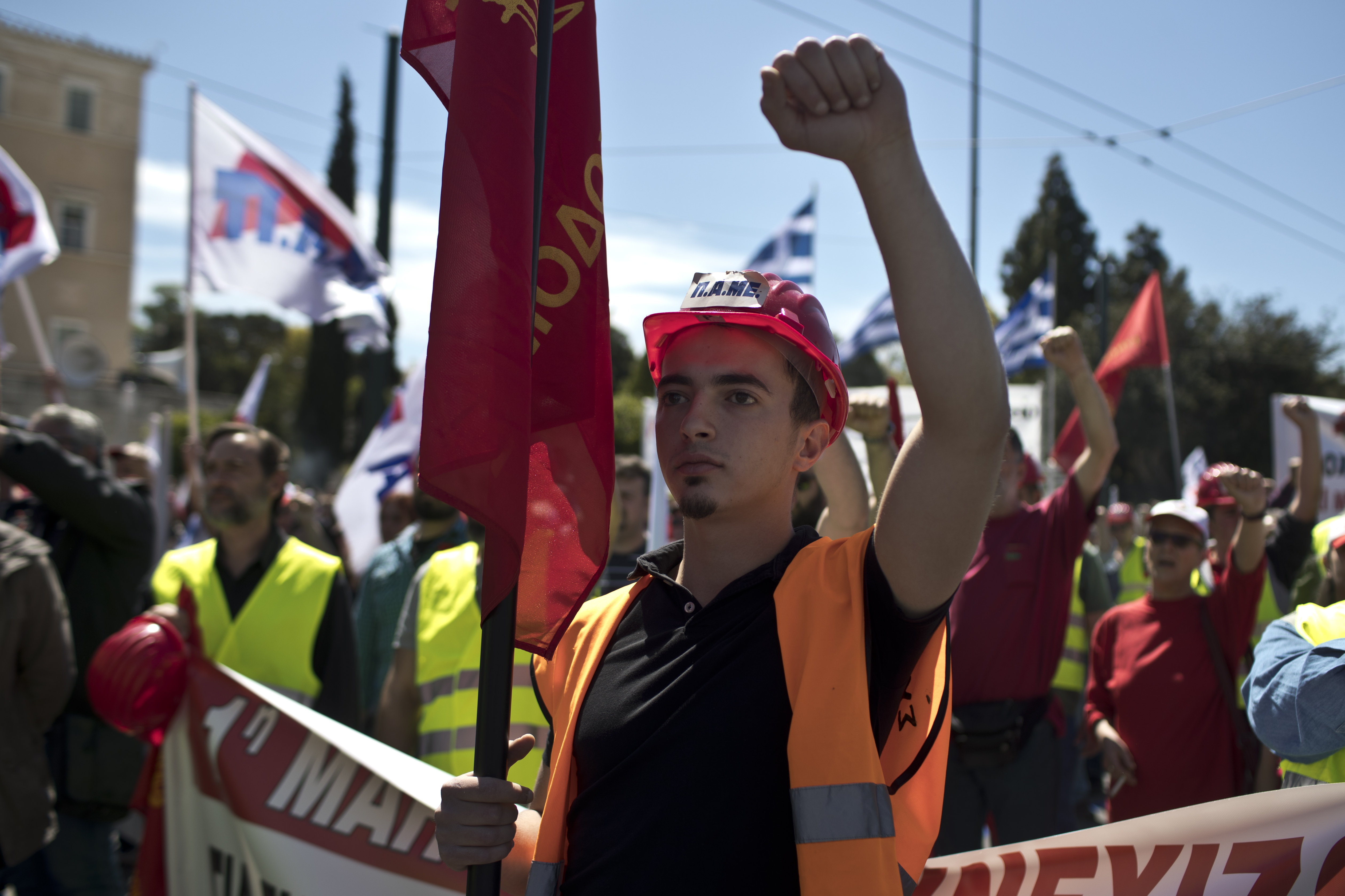 Greek prime minister promises bailout relief before polls