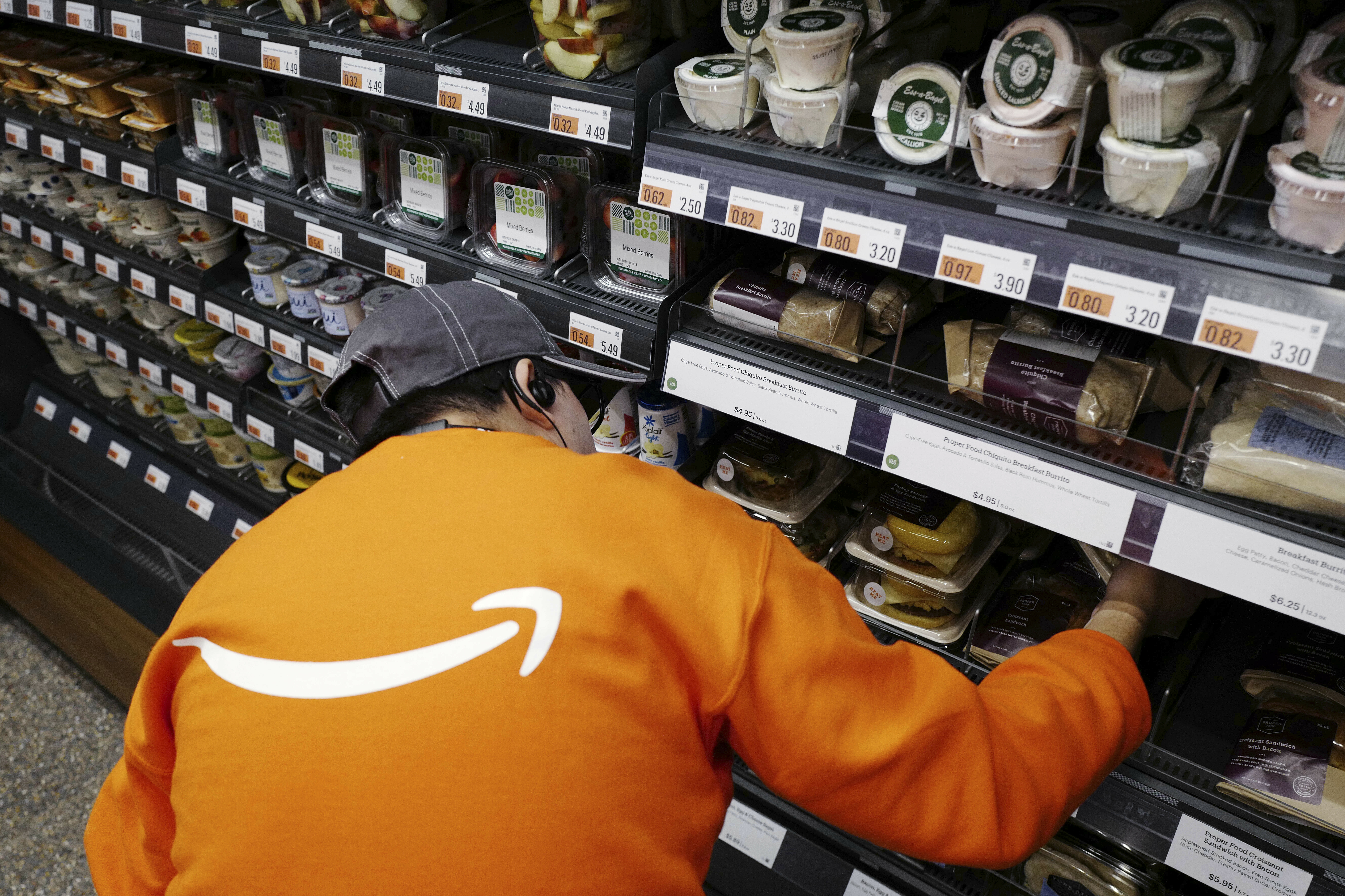 The Latest: San Francisco bans cash-snubbing stores