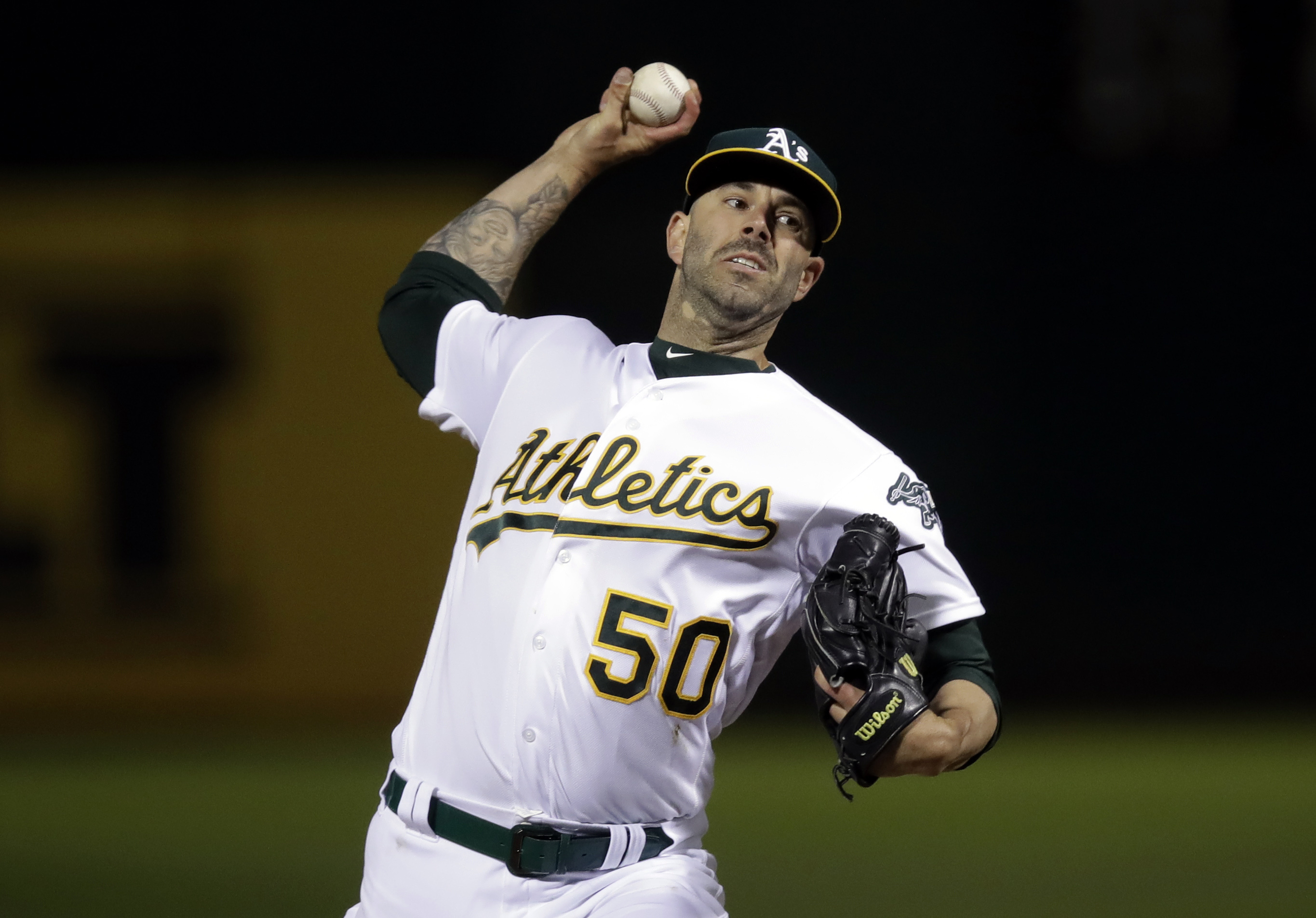 Athletics' Fiers pitching no-hitter thru 8 innings vs Reds