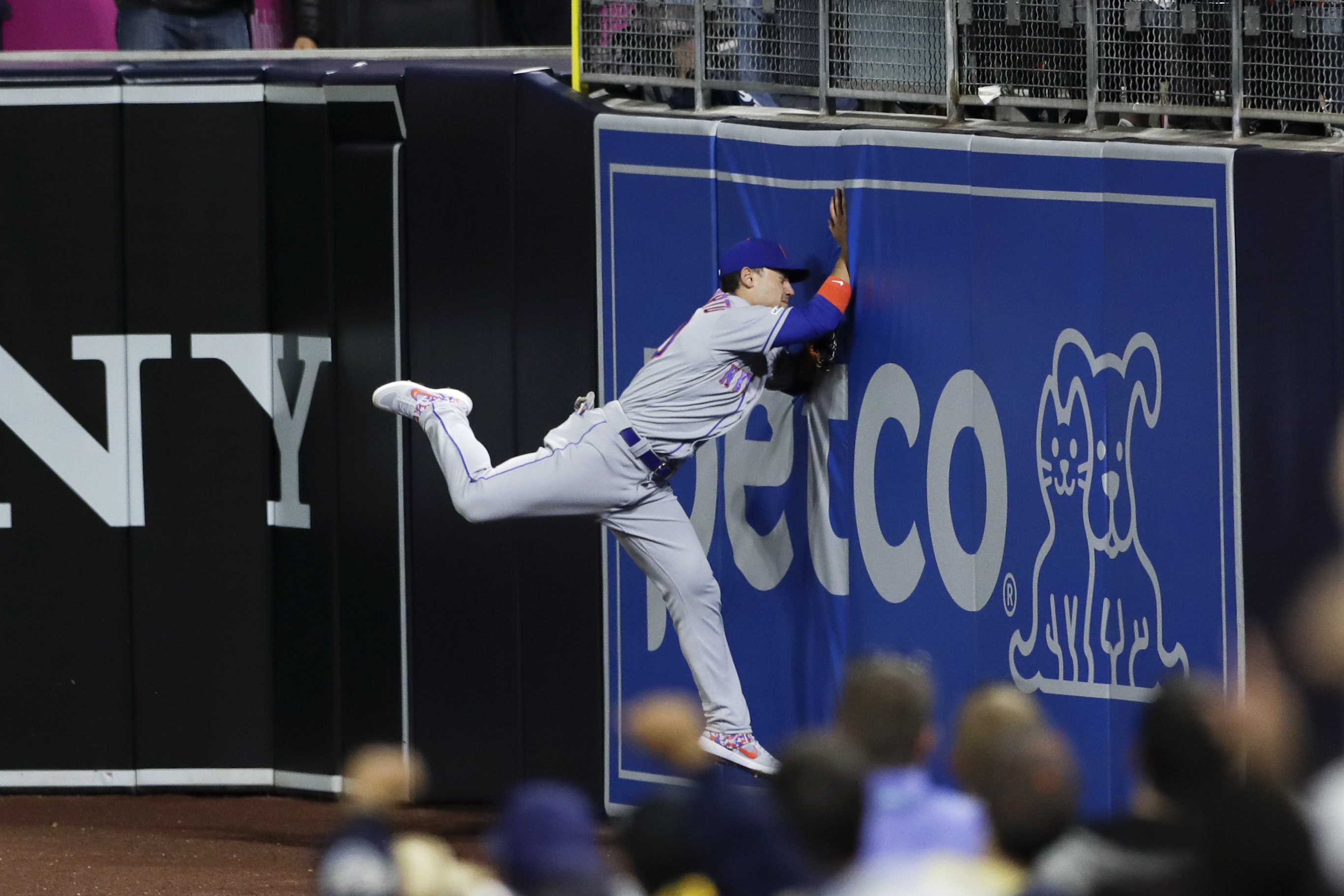 Alonso's 2-run homer lifts Mets to 7-6 win vs Padres