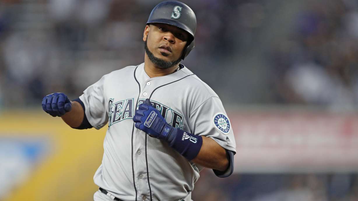 Kikuchi, Healy lead Mariners to 10-1 rout of Yankees
