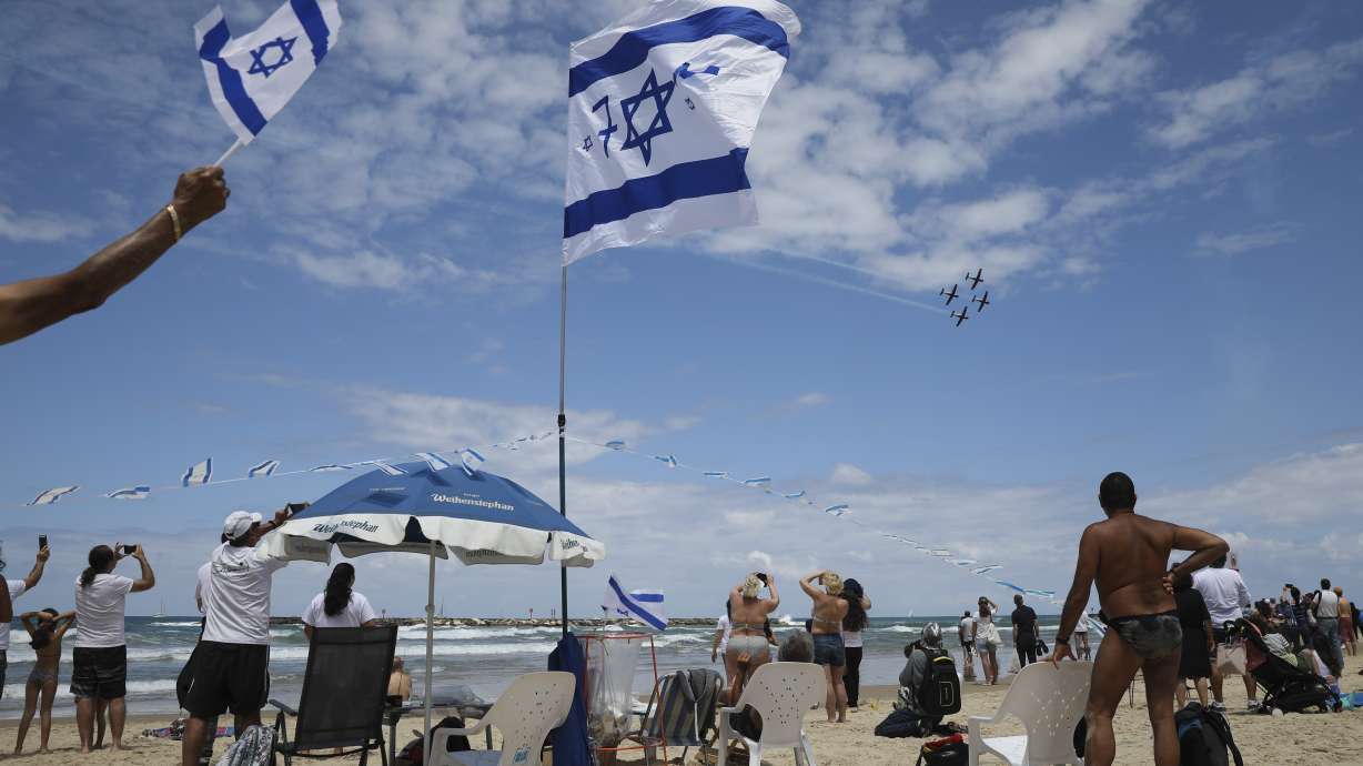 Israel marks 71st birthday with barbecues, air force shows