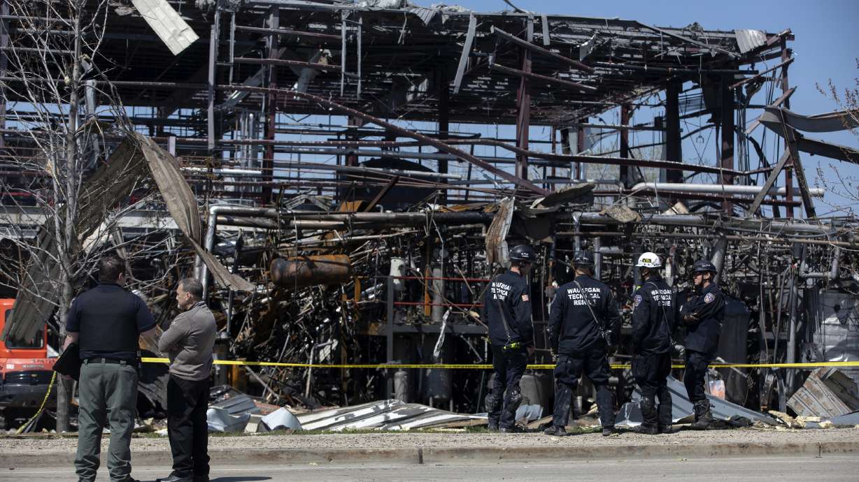 4th victim of Illinois blast ID'ed, memorial planned Friday