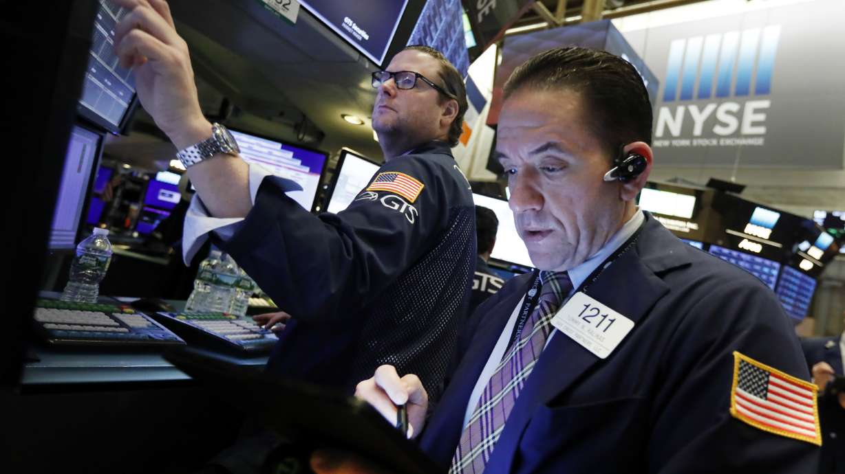 Asian shares give up early gains on China-US trade jitters