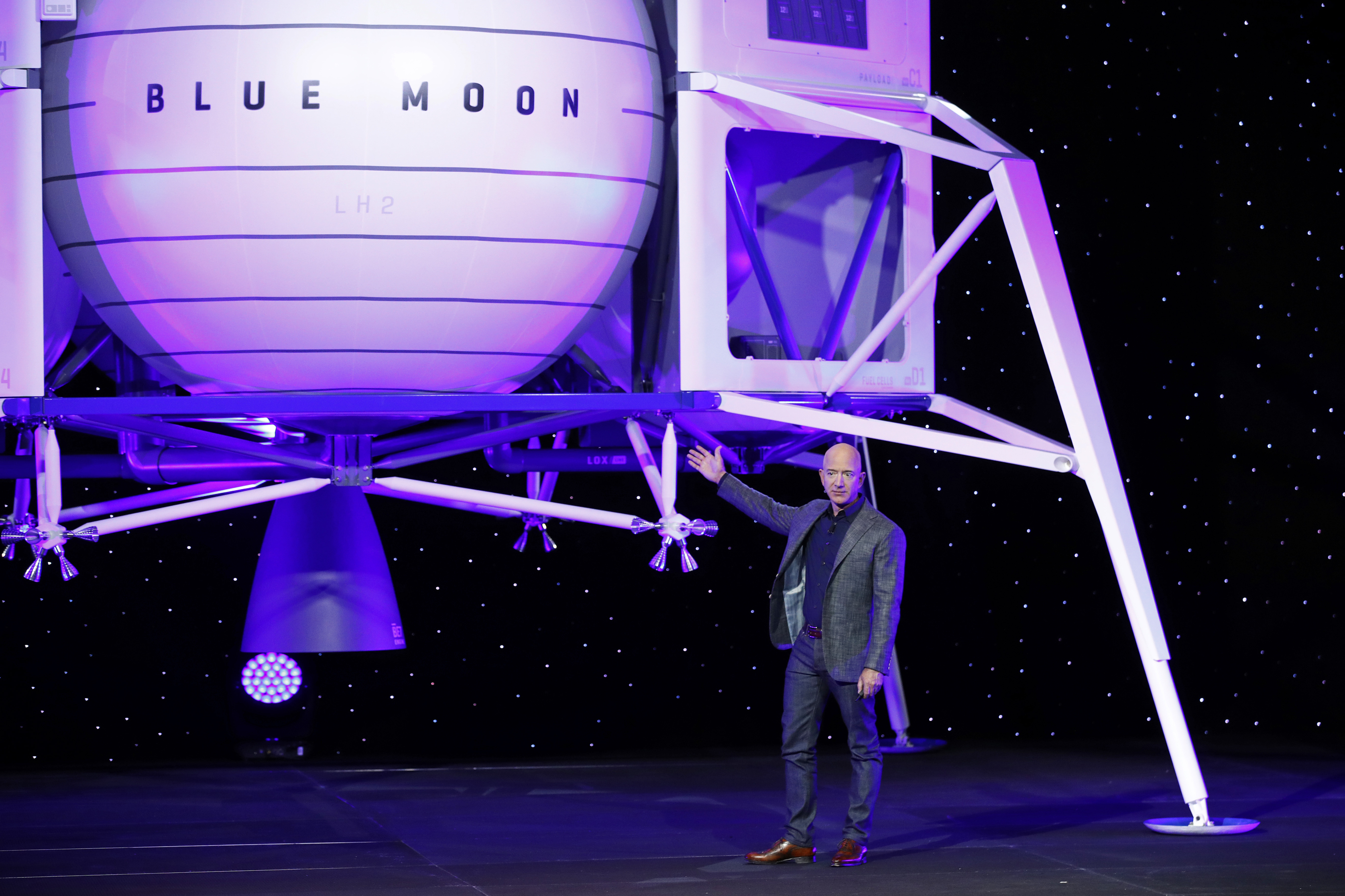Amazon's Bezos says he'll send a spaceship to the moon