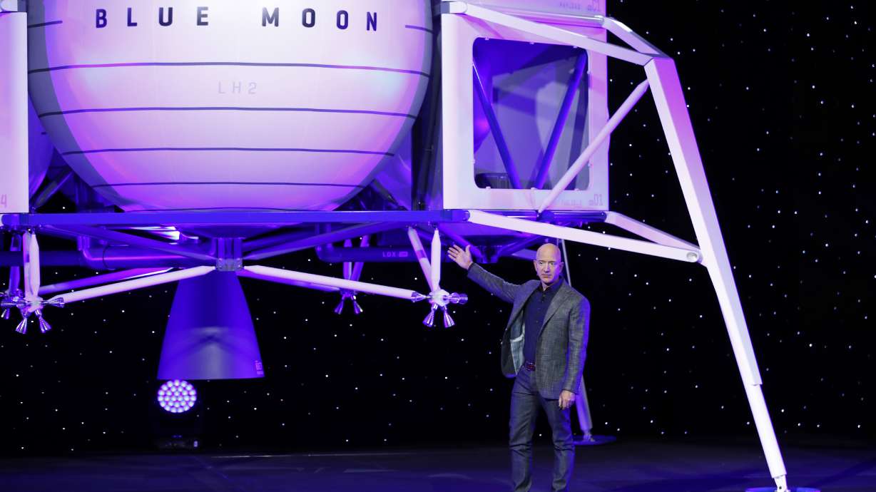 Amazon's Bezos says he'll send a spaceship to the moon
