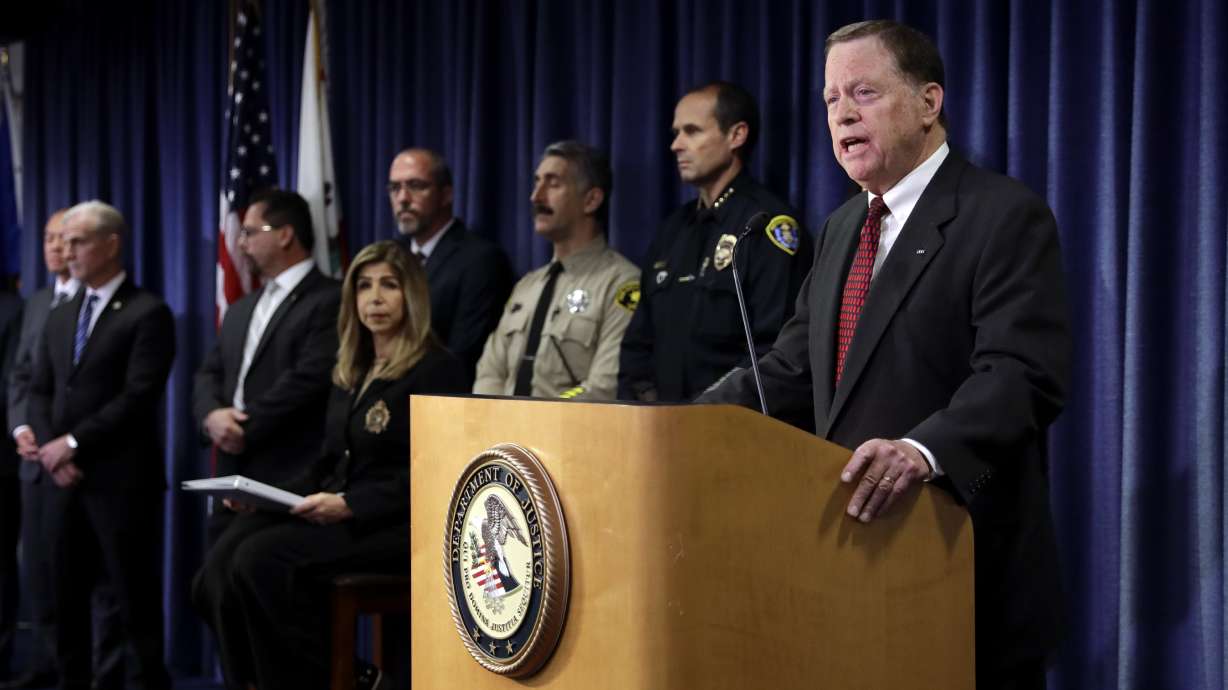 Gunman told 911 'I just shot up a synagogue' after attack