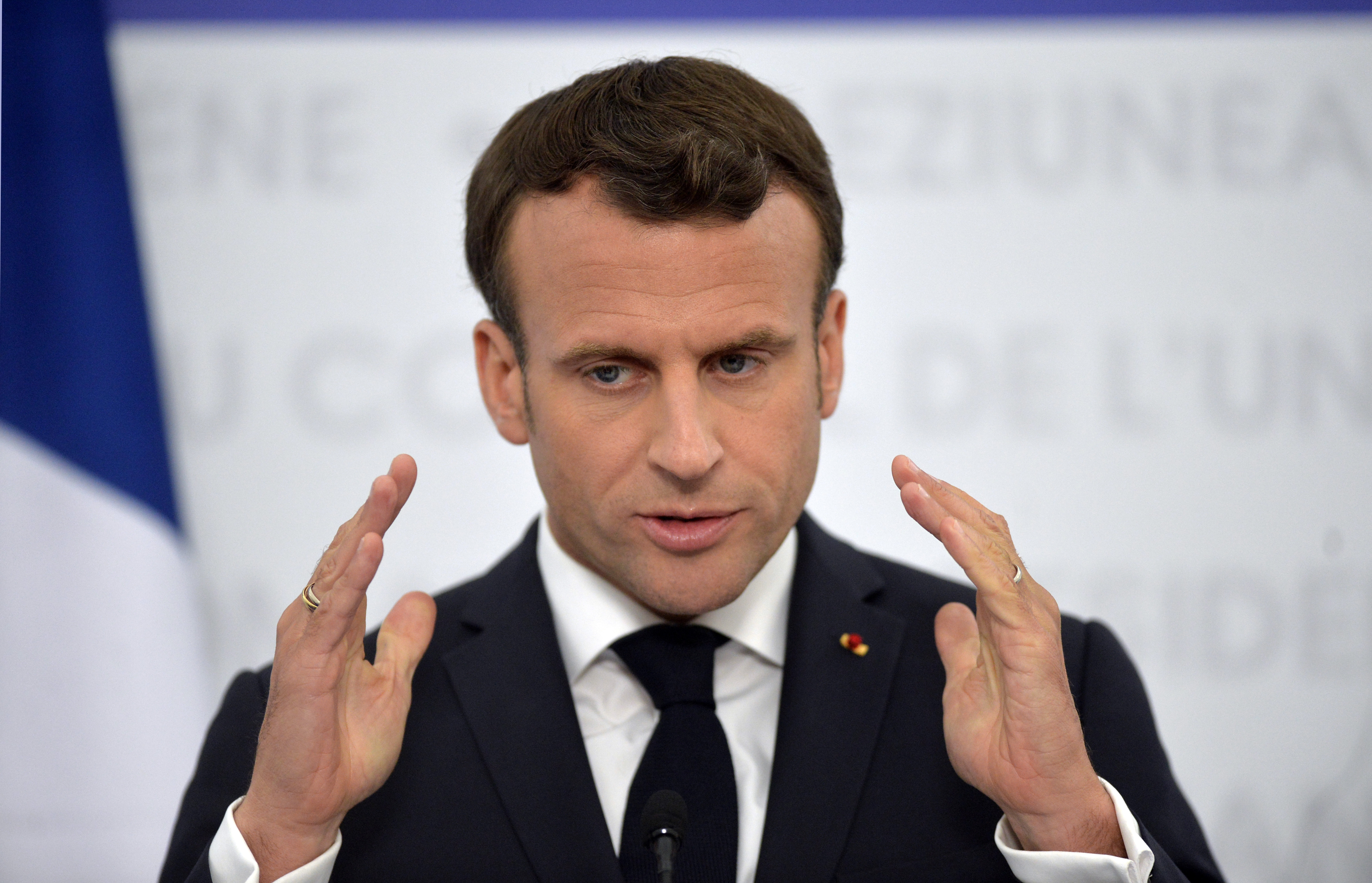 New French rules for Facebook? Zuckerberg likes the idea