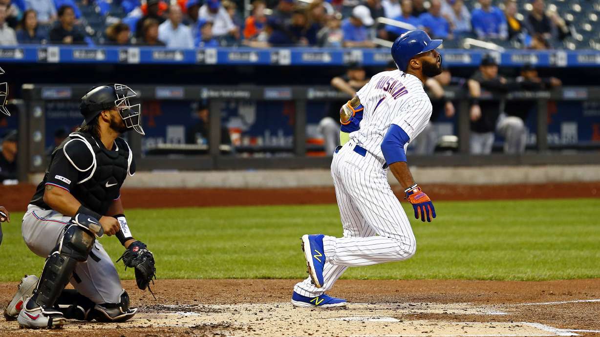 Rosario hits slam in 8-run first as Mets rout Marlins 11-2