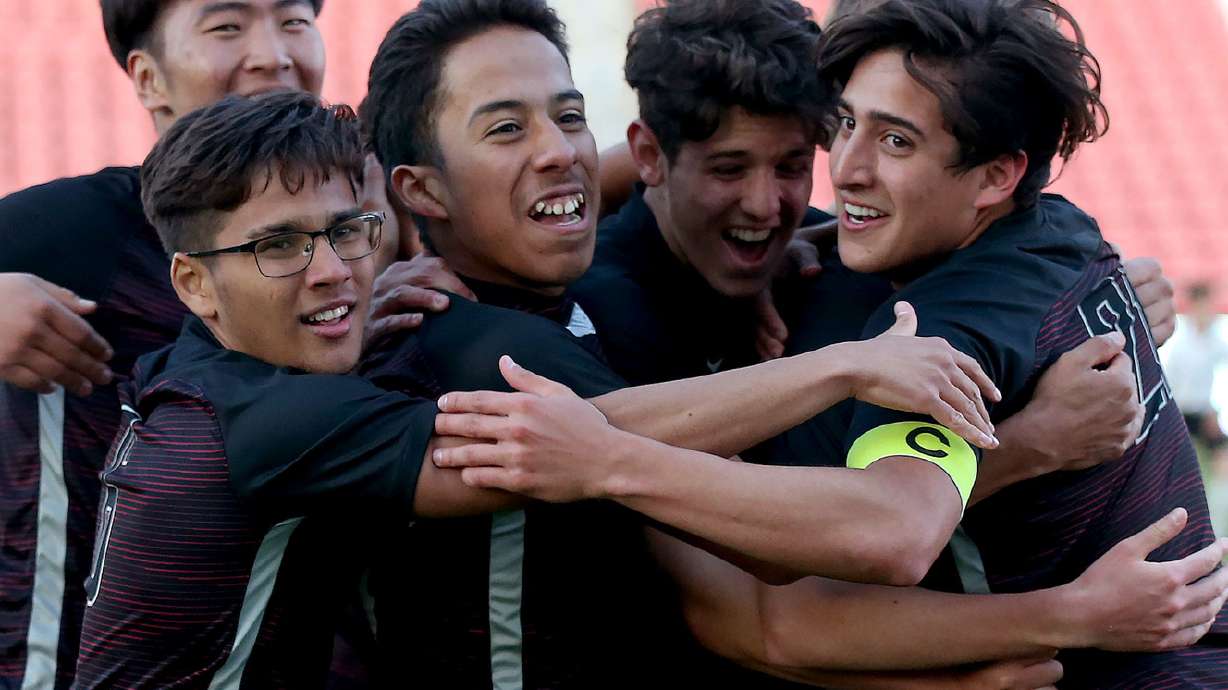 'Brothers' of Layton Christian boys soccer comes together for 2nd 2A title in 3 years