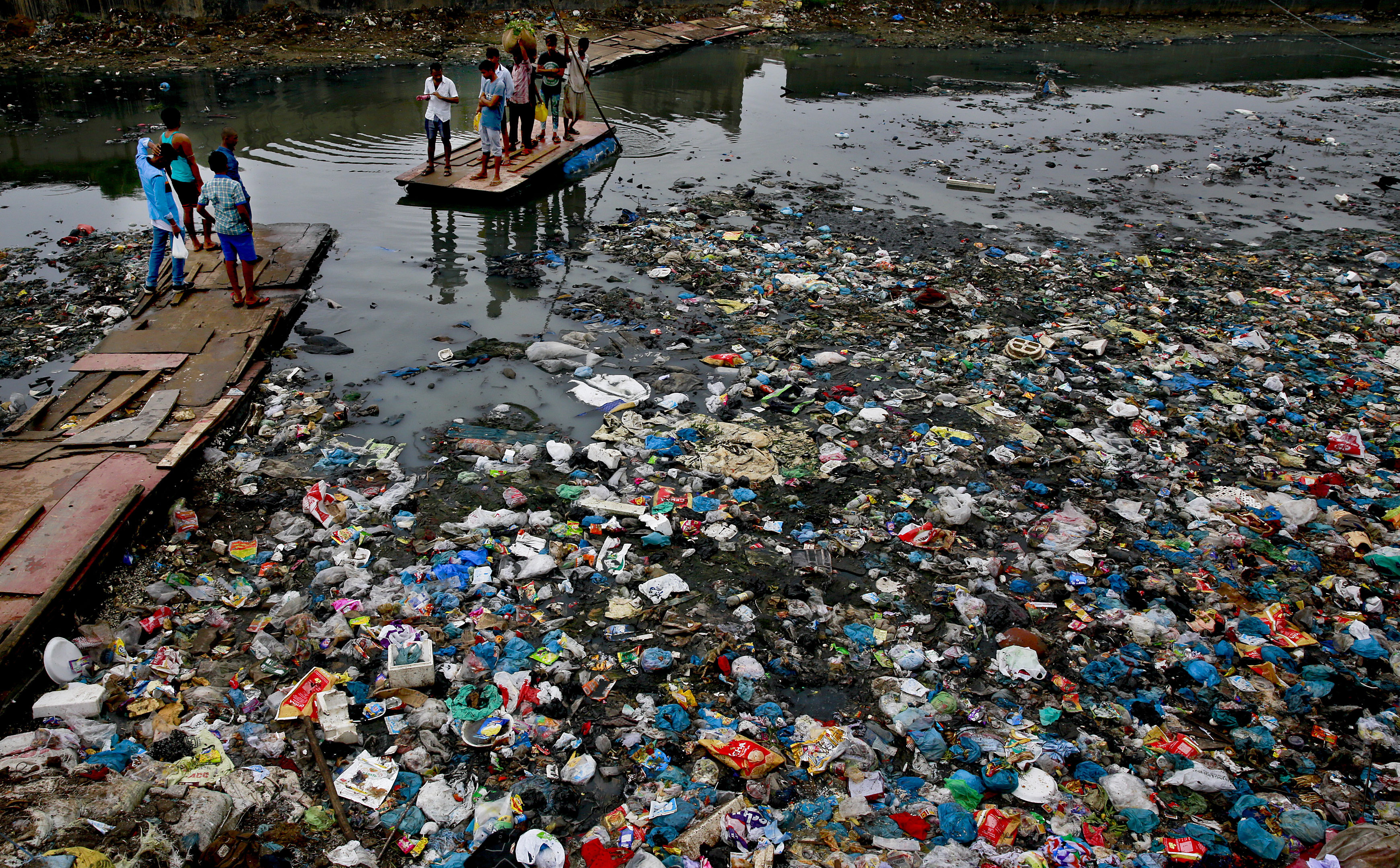 Landmark UN plastic waste pact gets approved but not by US