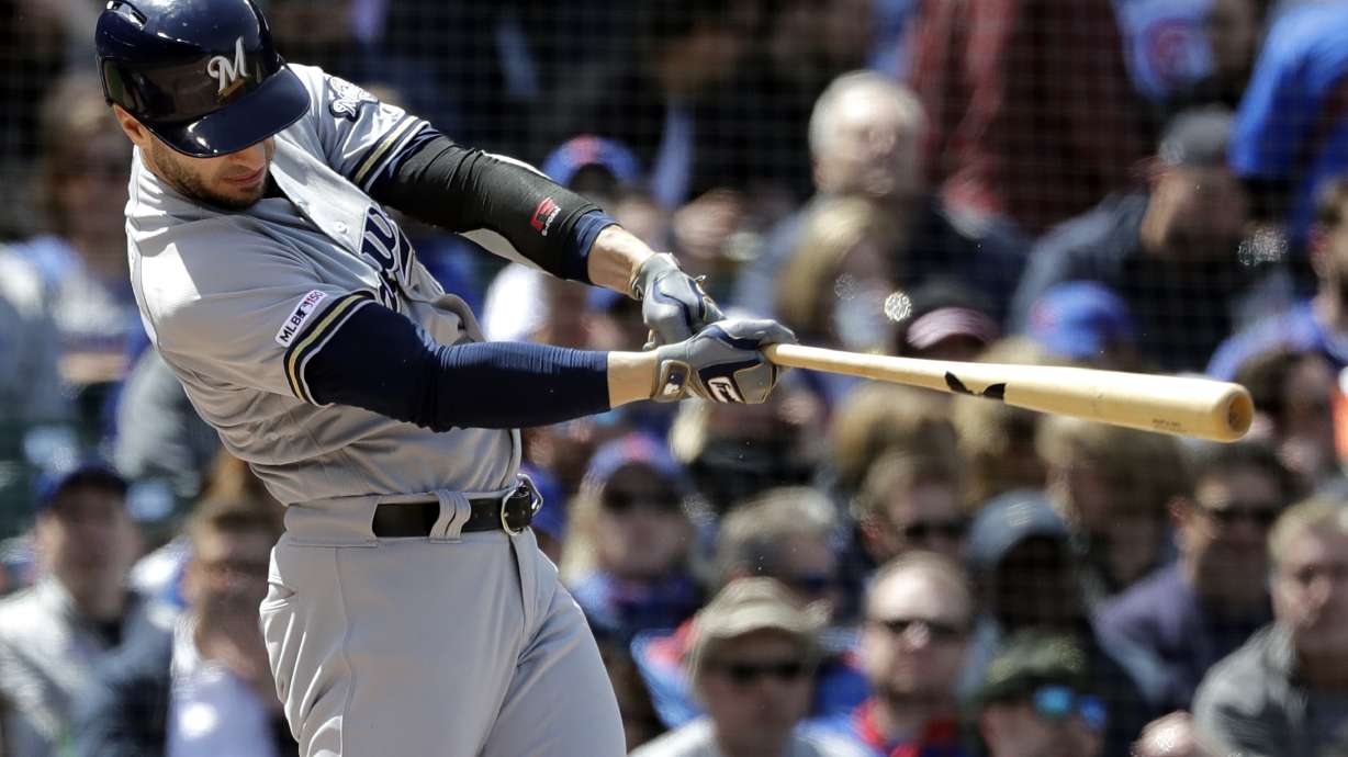 Brewers' Braun scratched against Cubs with sore hamstring
