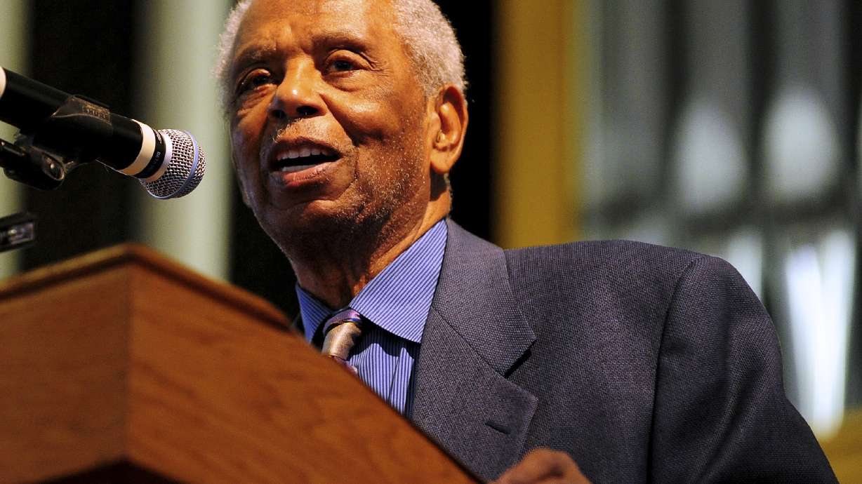 Funeral service held for civil rights icon Judge Damon Keith