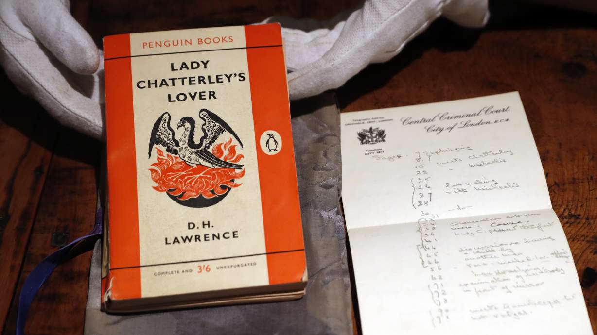 UK halts export of 'Lady Chatterley' copy from famous trial