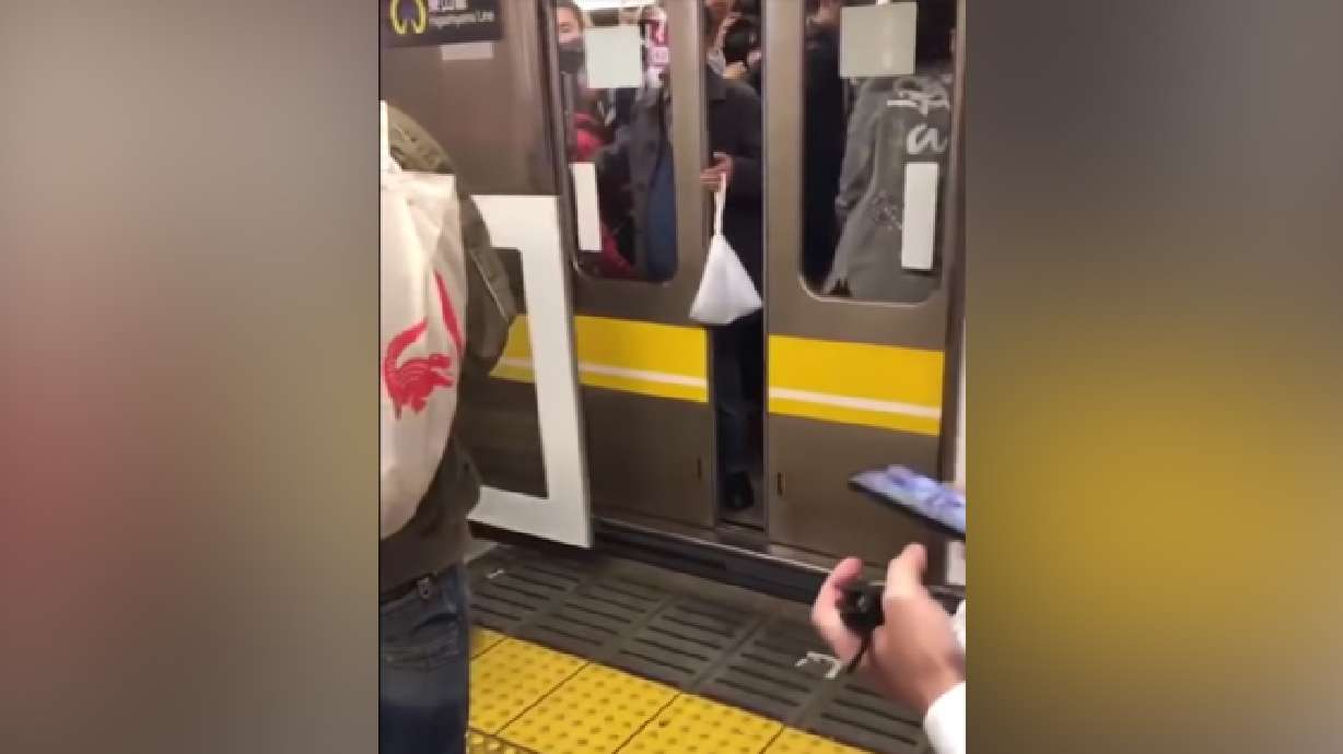 Have You Seen This? Man won't stop putting hand in subway door's way
