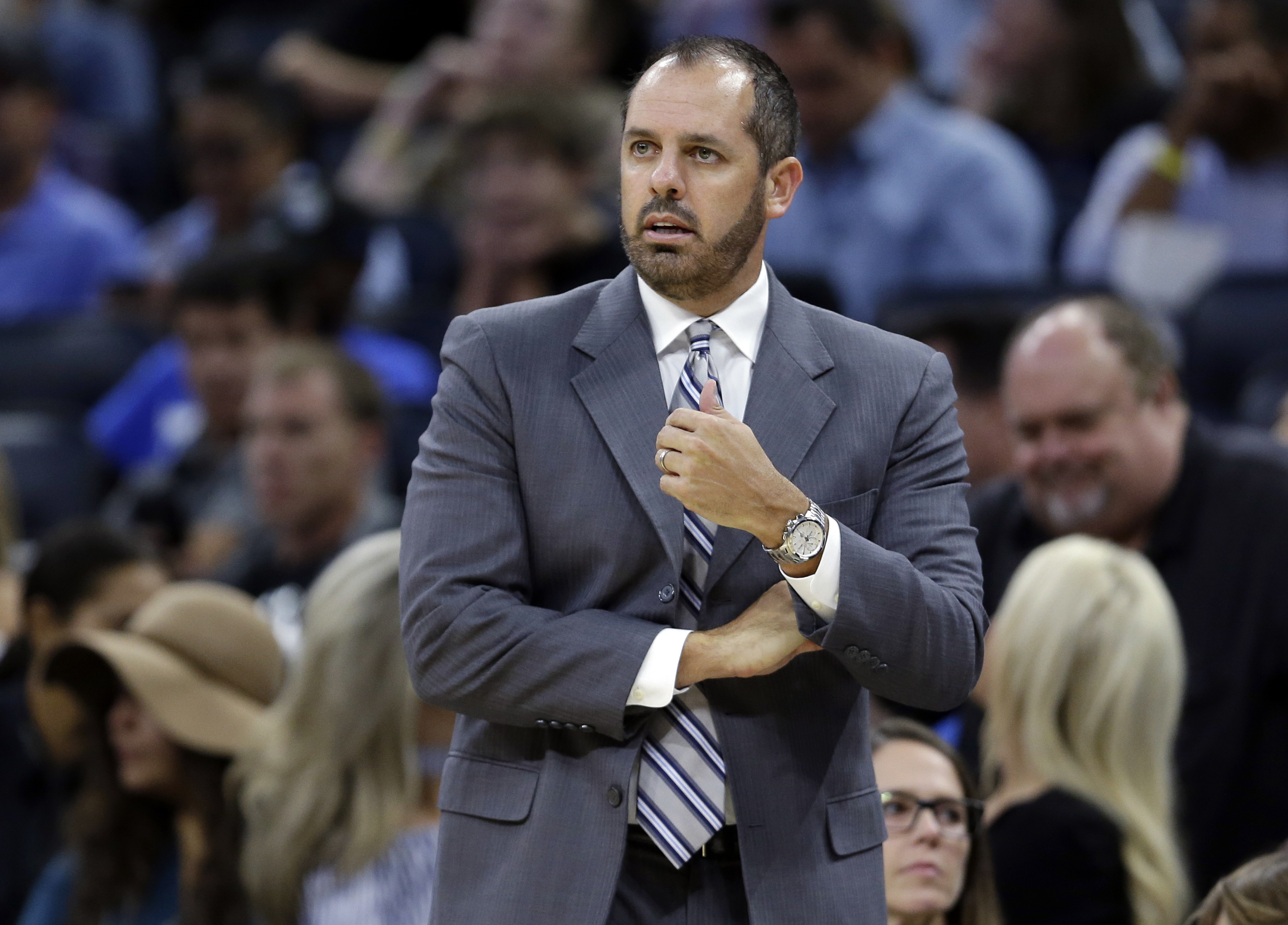 Lakers officially announce Vogel's hiring as next coach