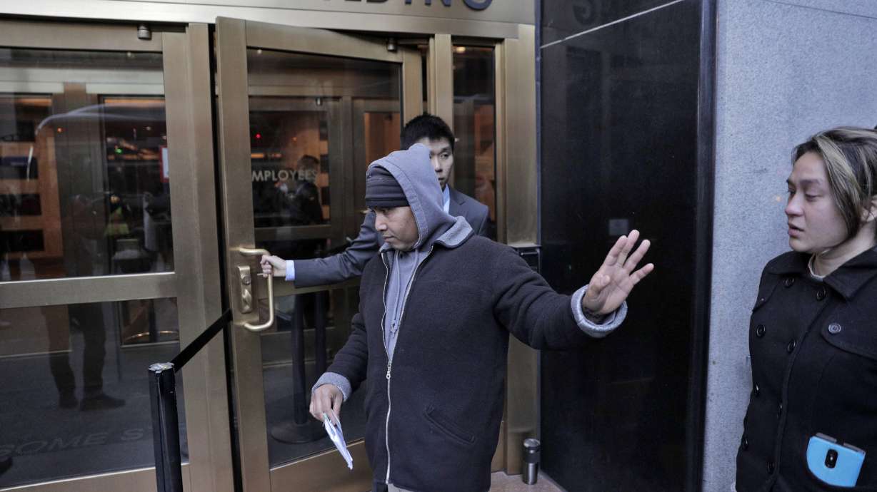 California governor pardons 2 ex-refugees facing deportation