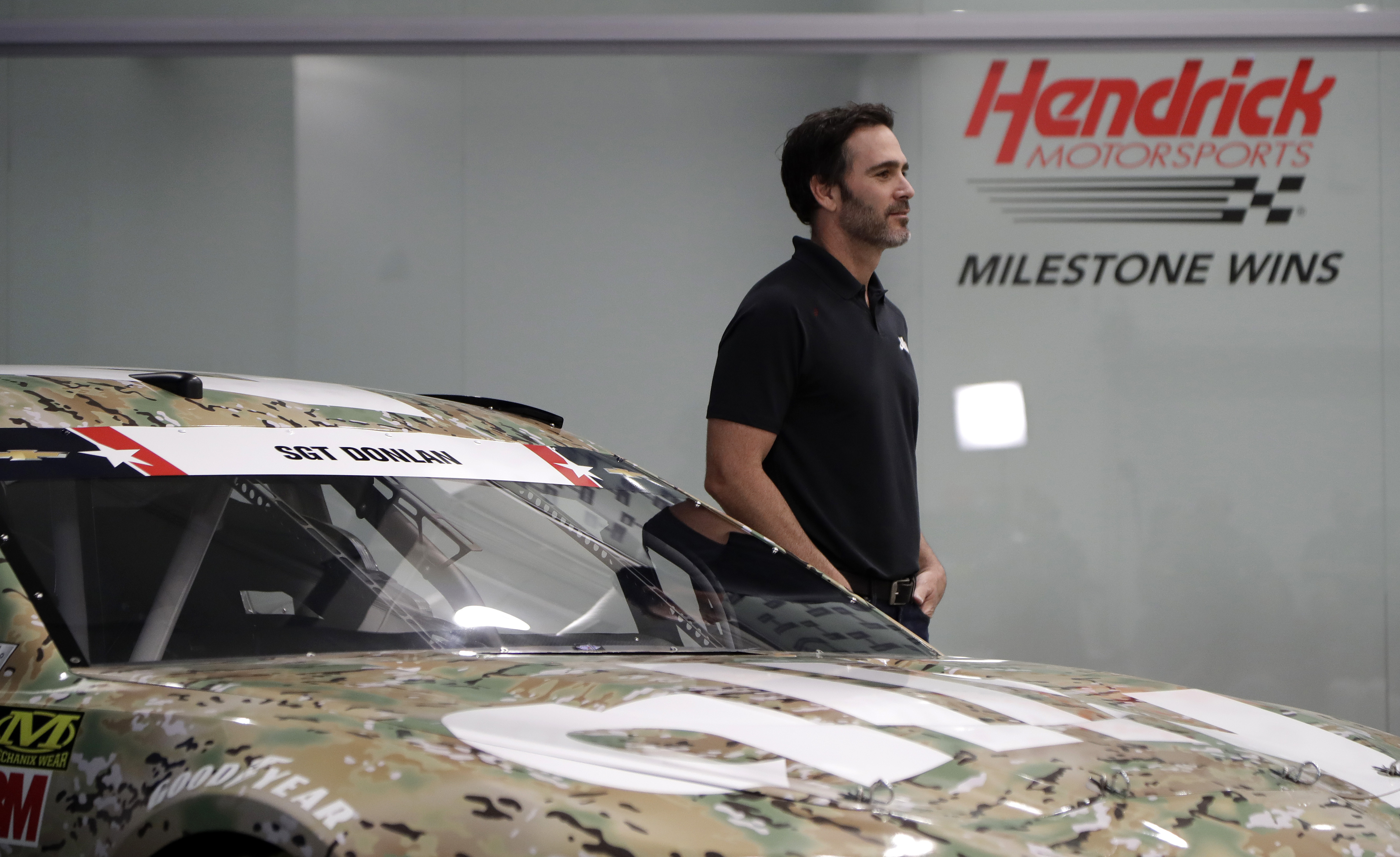 Johnson to honor fallen soldier, military at Coca-Cola 600