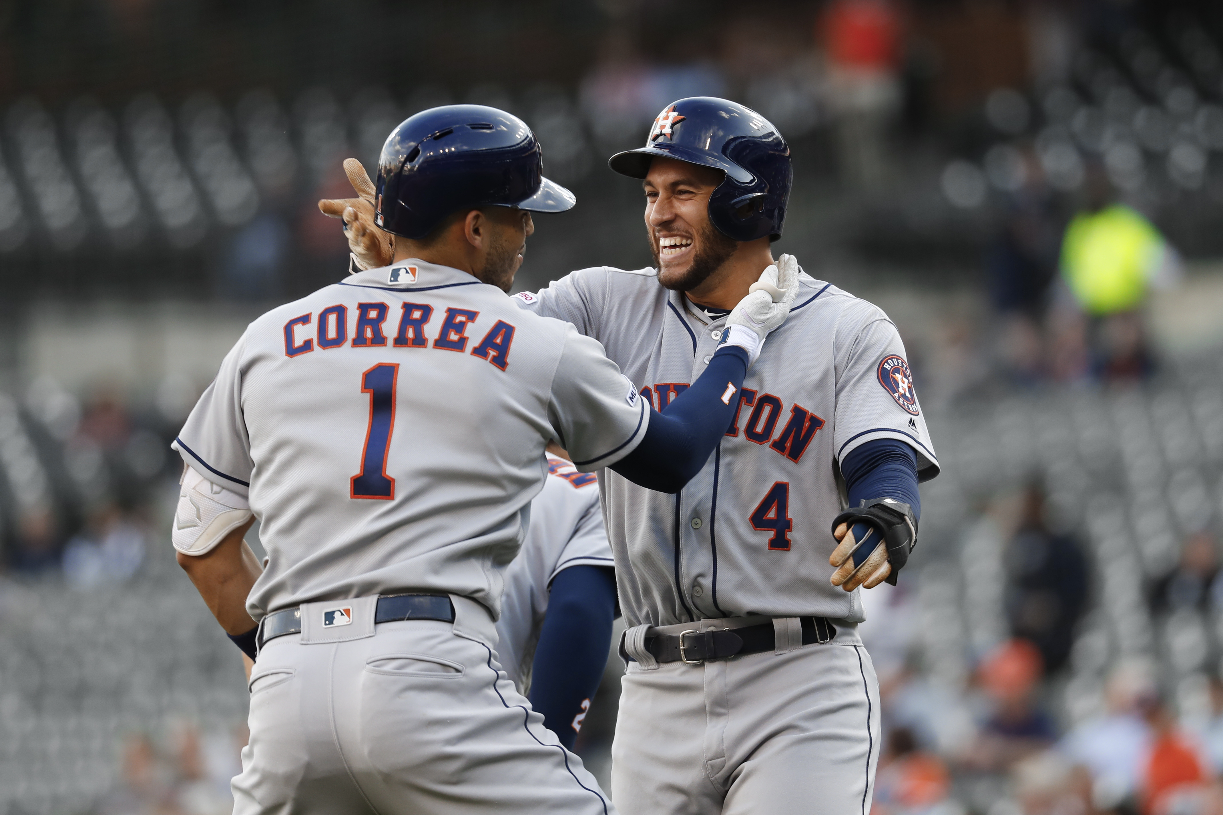 Astros rout Tigers 11-4, extend winning streak to 7
