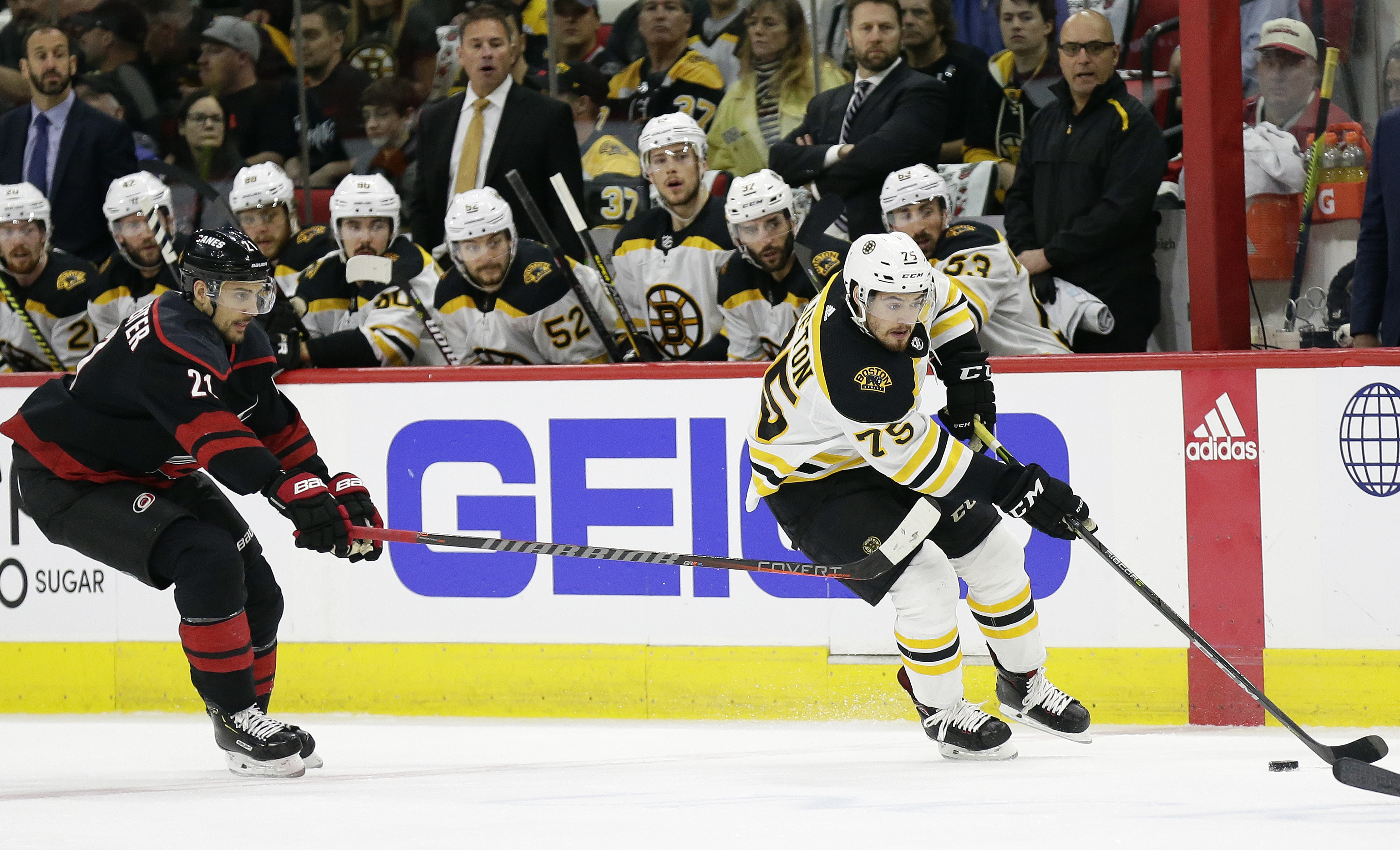 Bruins beat Carolina 2-1, take 3-0 series lead
