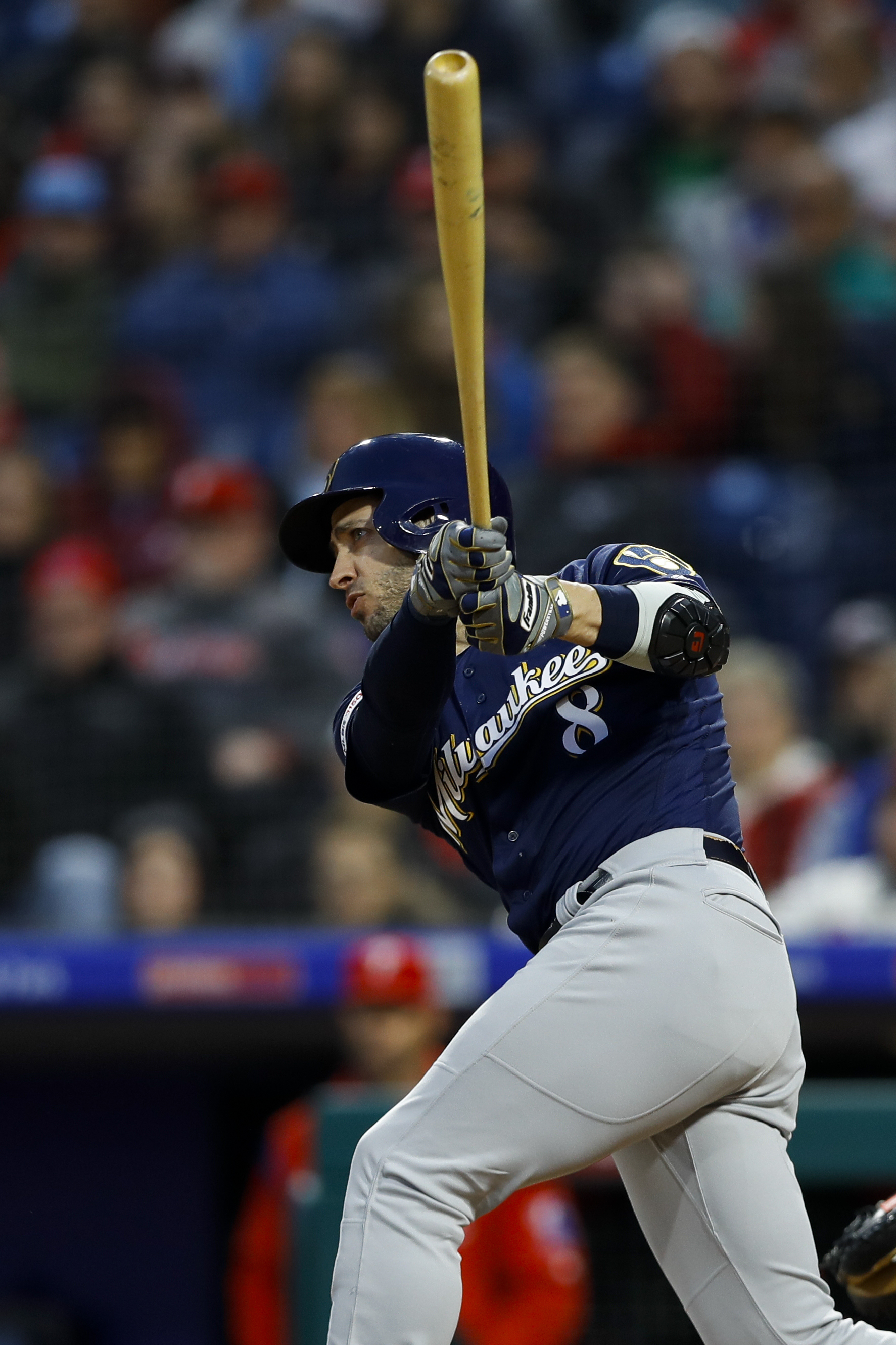 Woodruff tosses 1-hit ball over 6, Brewers beat Phillies 6-1