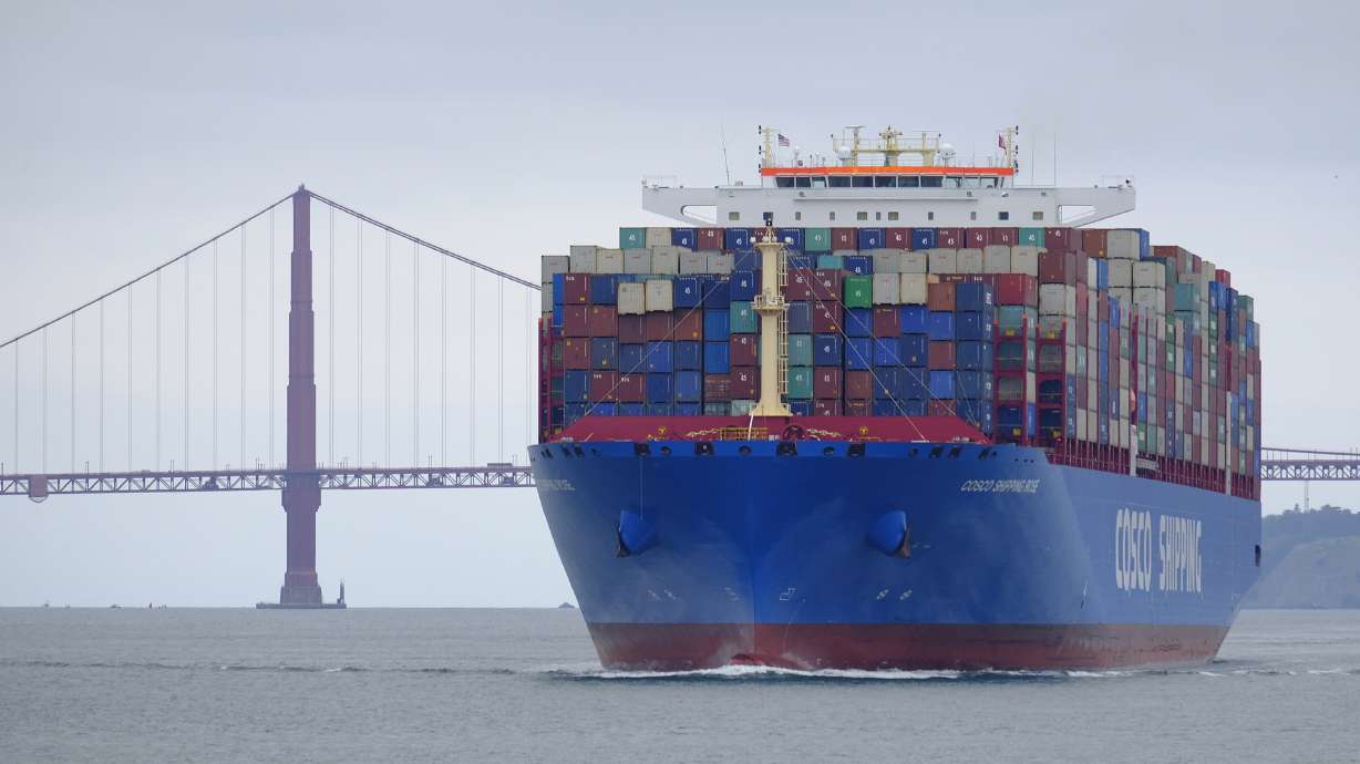 China's economic activity weakens amid tariff war