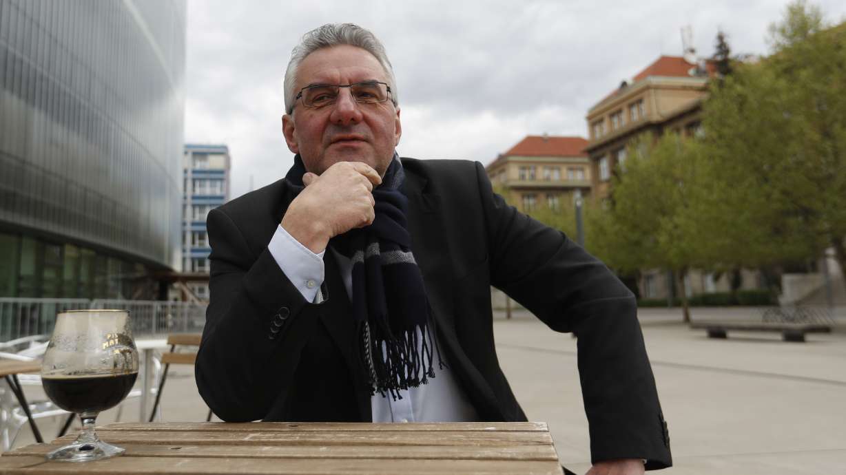 AP Interview: EU elections could be boon for conservatives