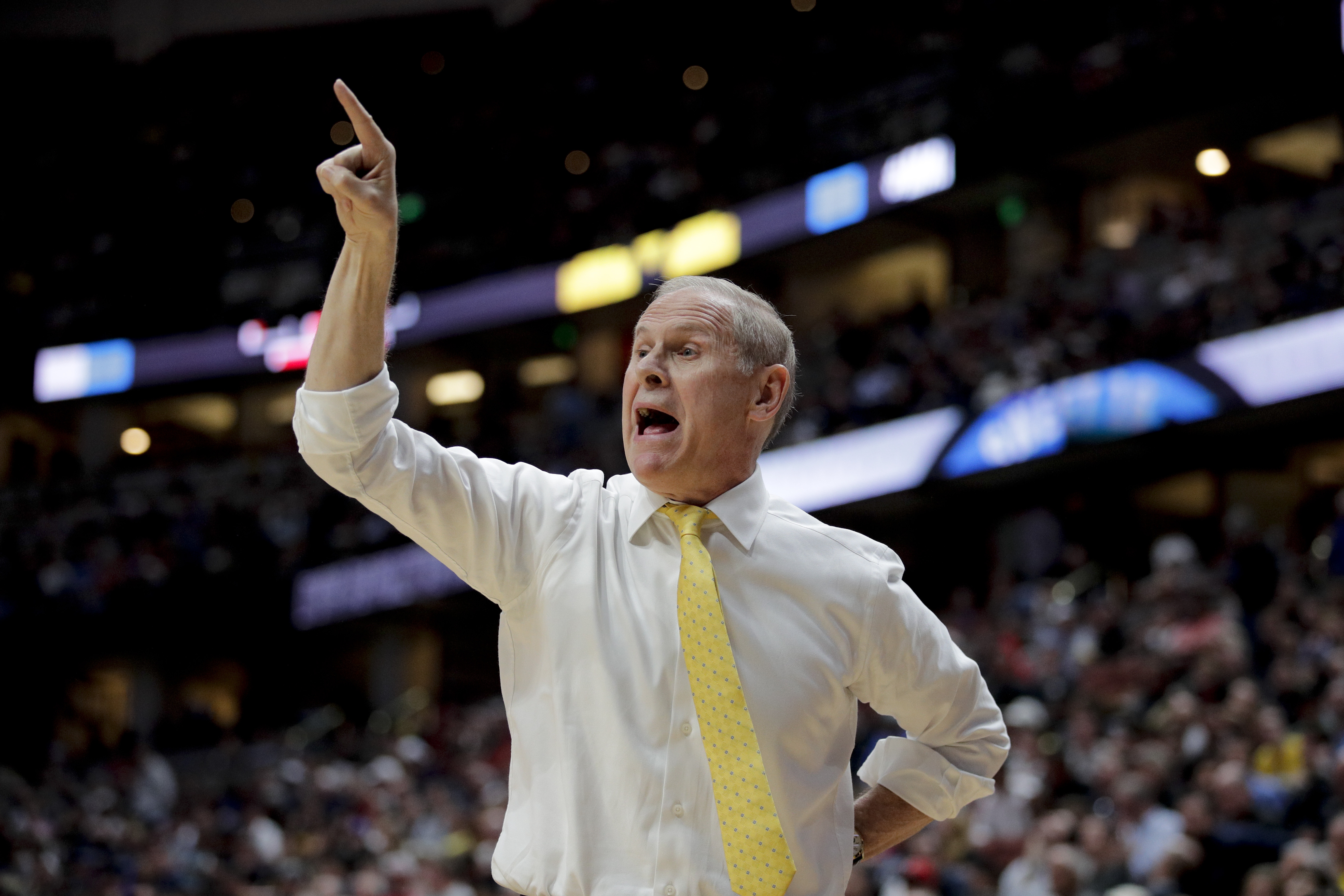 Beilein: Leaving Michigan for Cavs is 'right thing to do'