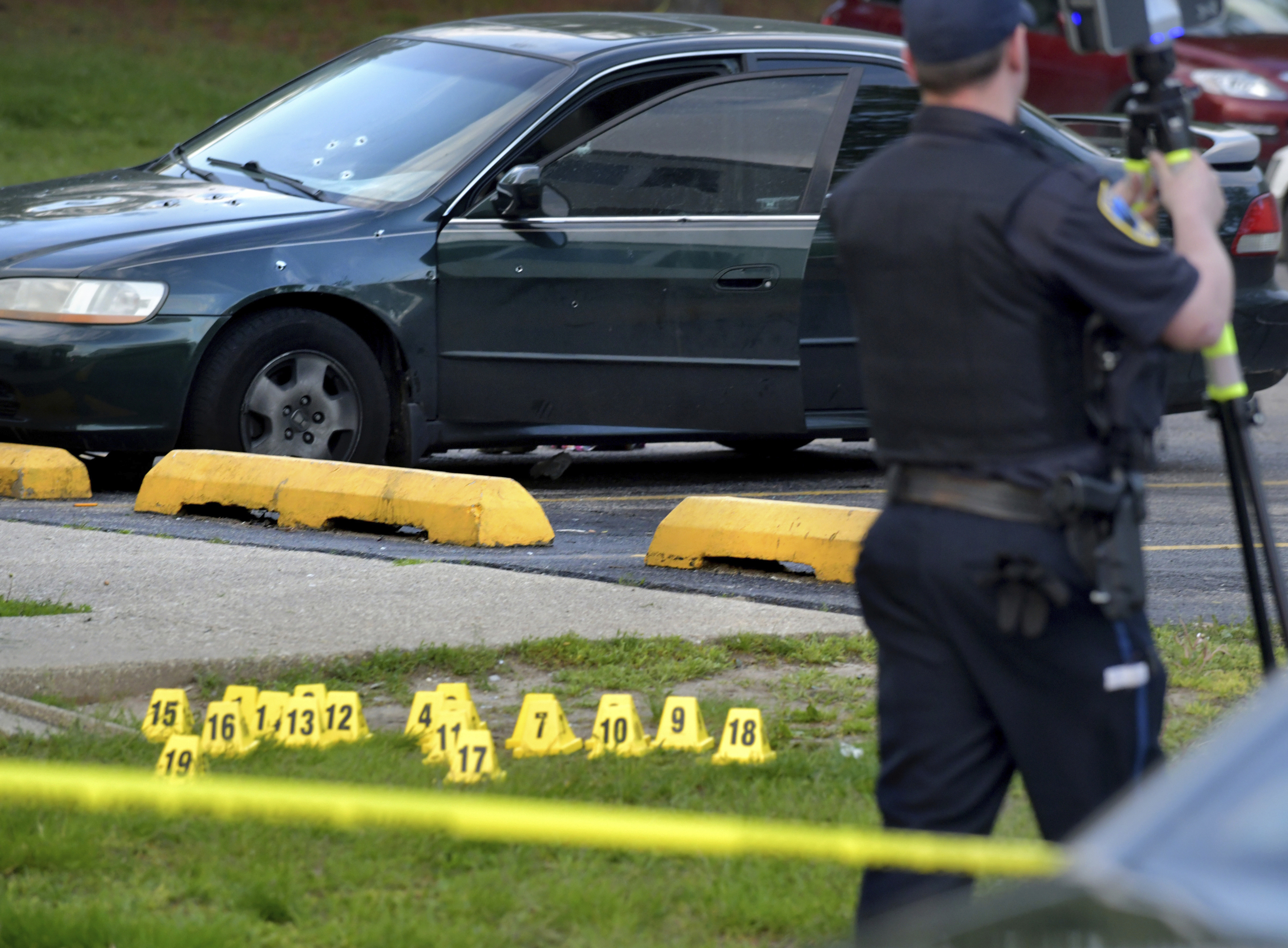 Police: Gunshots meant for someone else killed Illinois boy