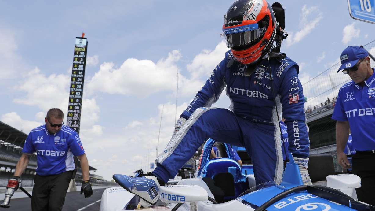 The Latest: Penske expects Castroneves back at Indy in 2020