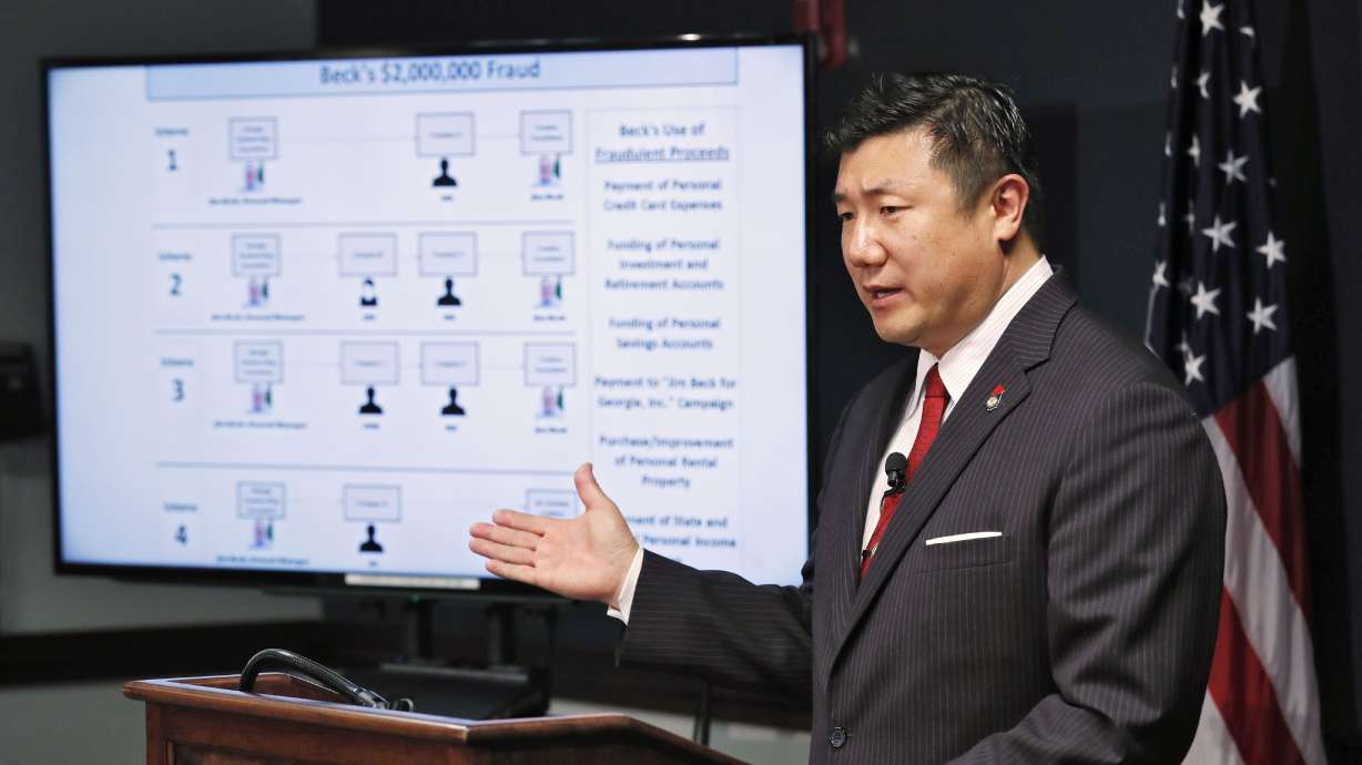 Kemp calls for indicted insurance commissioner to resign