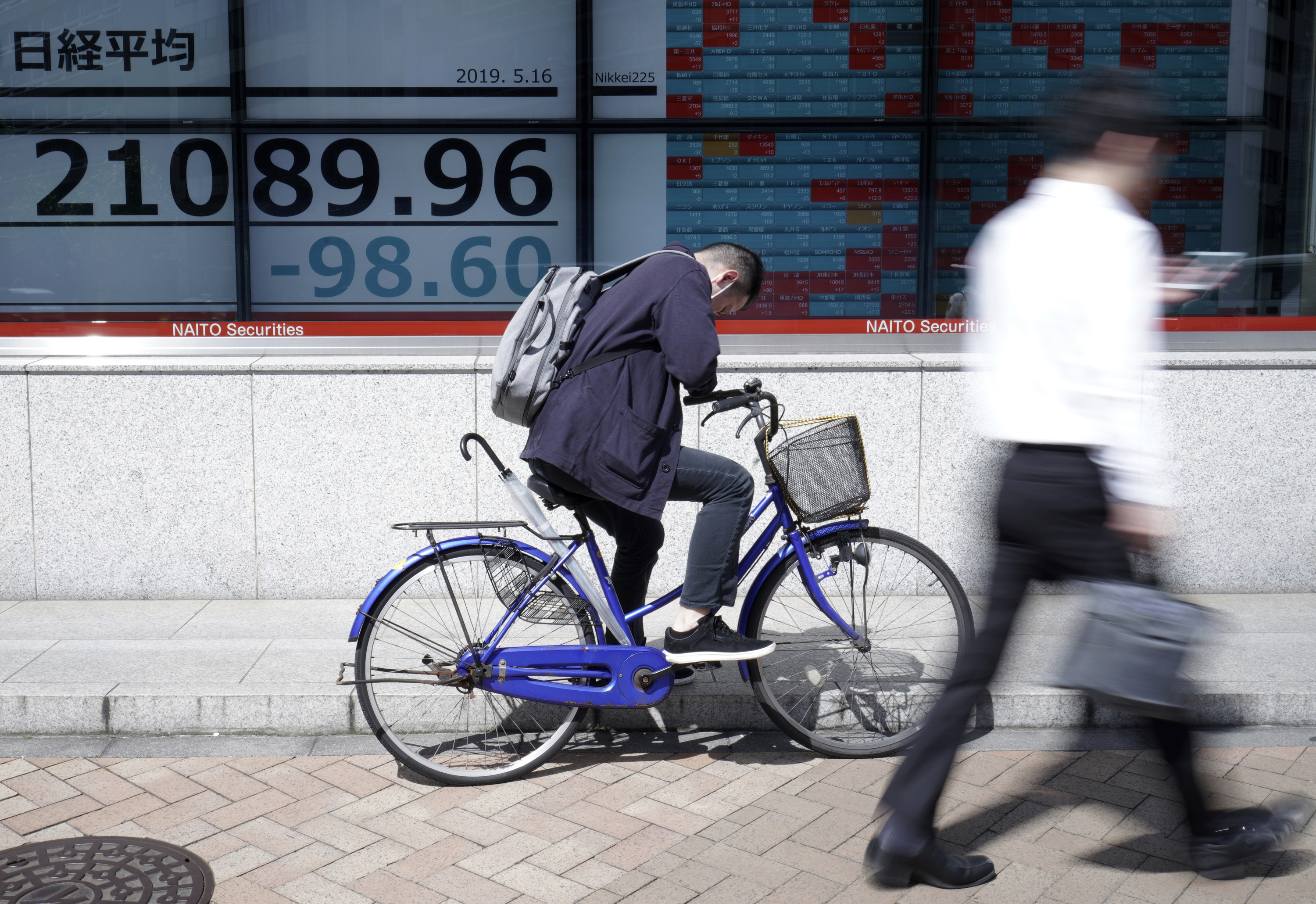 Stocks resilient in face of latest US trade moves