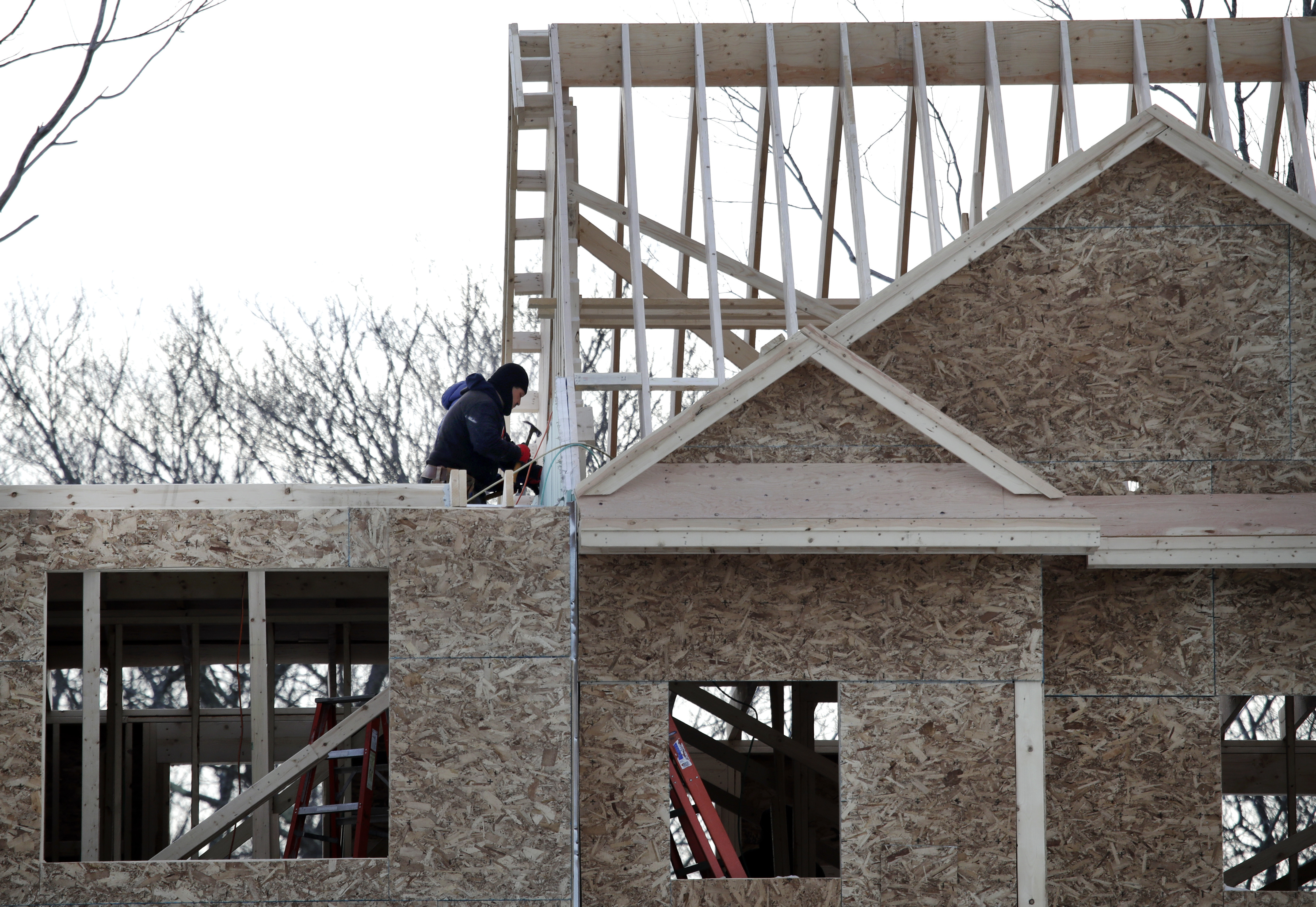 US home construction climbed 5.7% in April