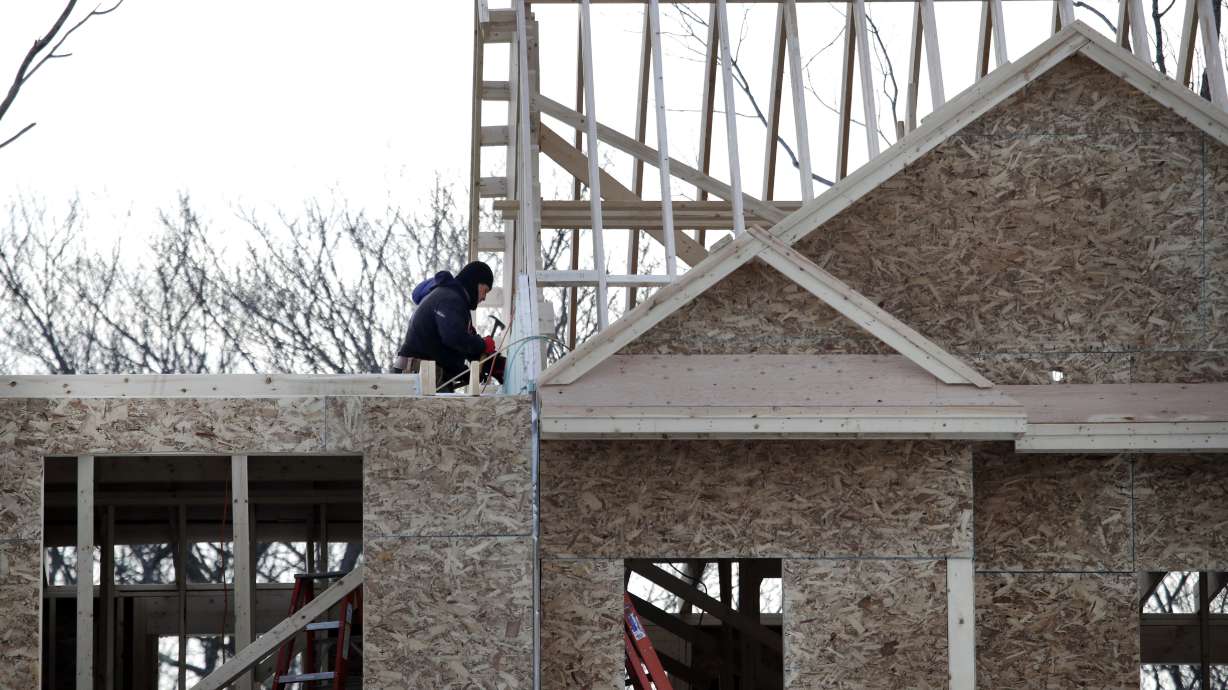 US home construction climbed 5.7% in April