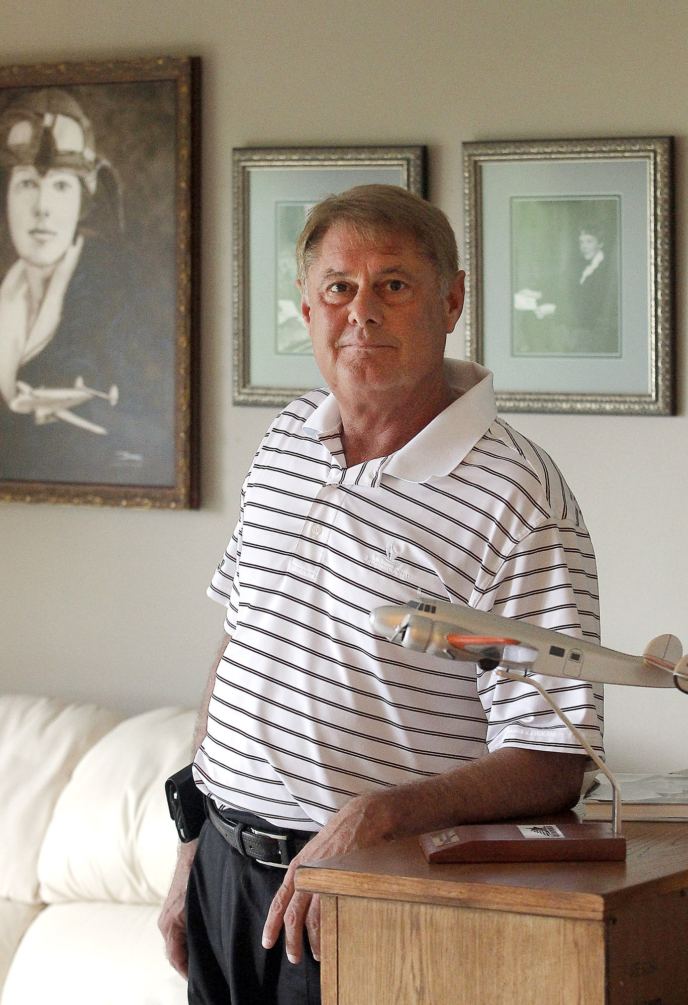 Michigan lawmaker denies cash-for-vote scheme, won't quit