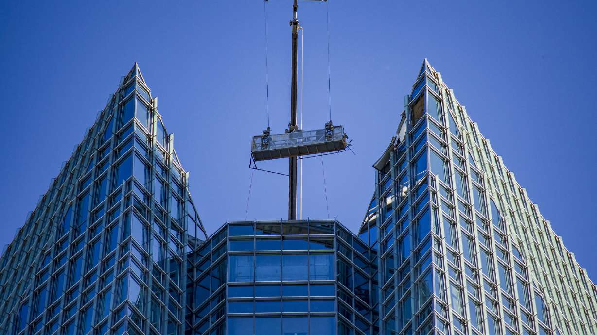 Falling debris still a risk from damaged Oklahoma City tower