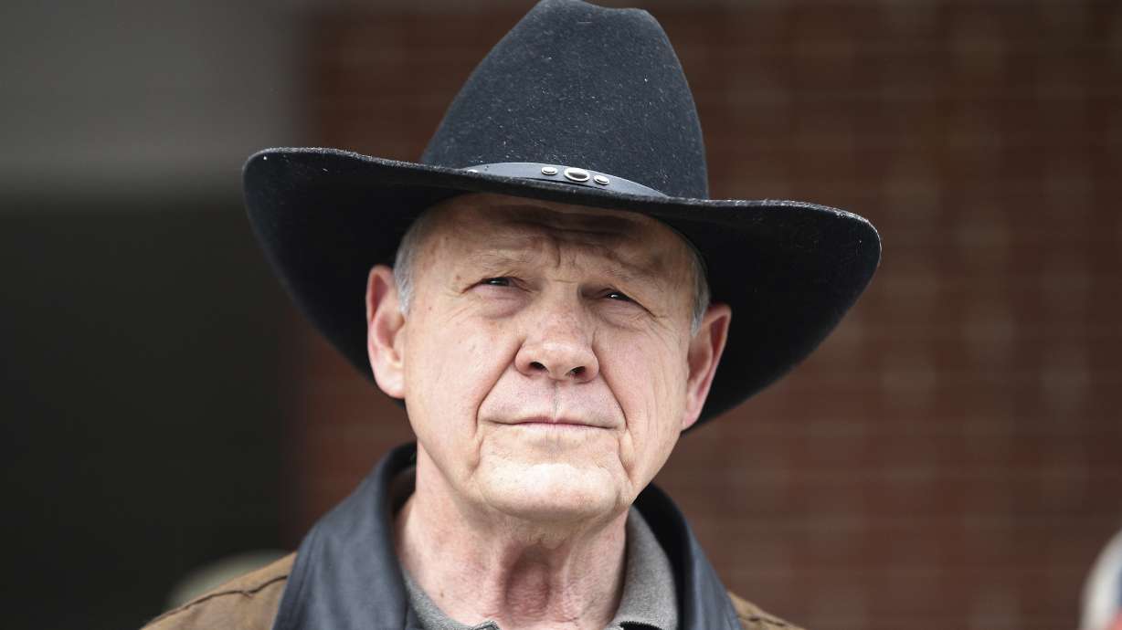 GOP braces for fight as Roy Moore weighs AL Senate re-run