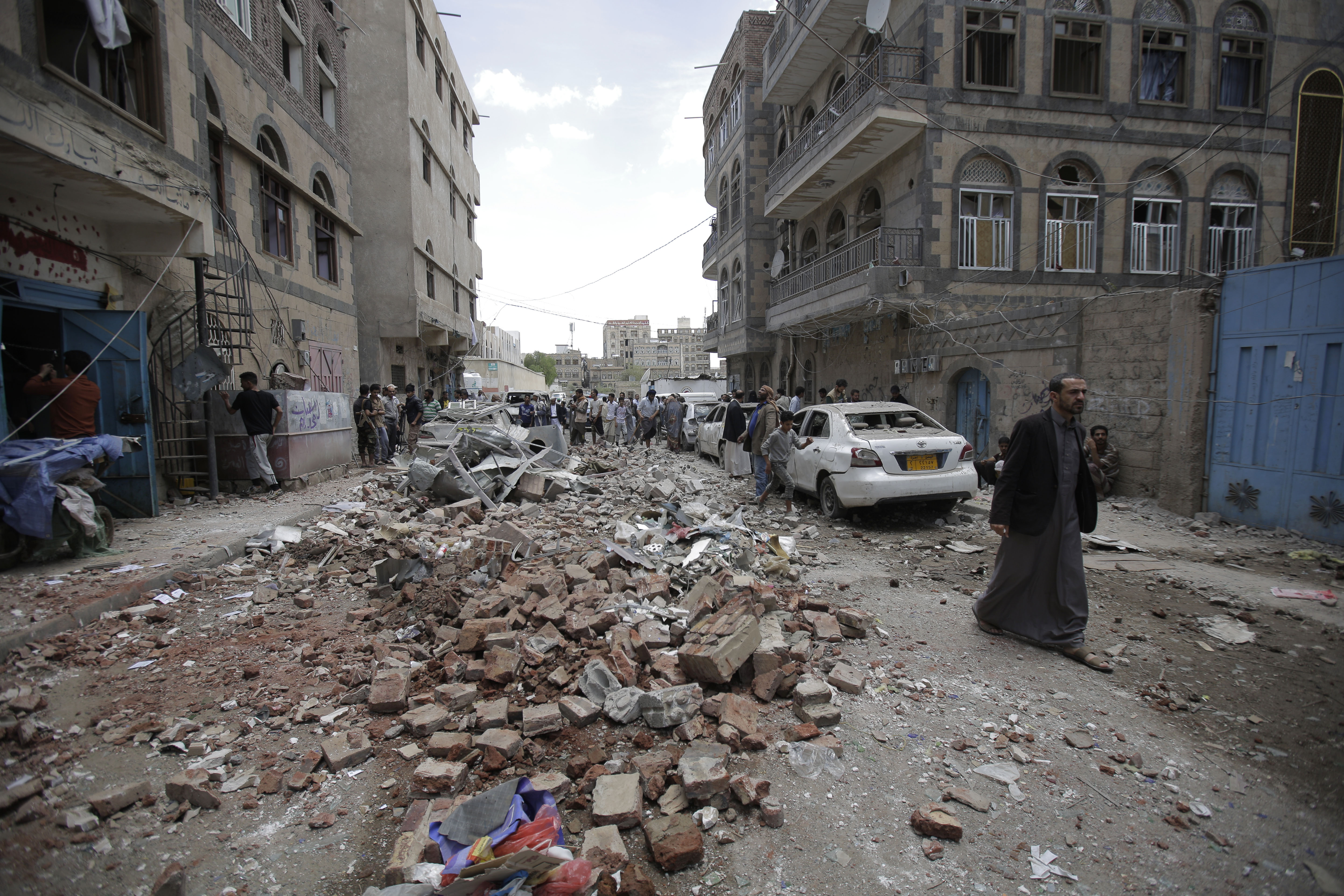 UN says civilians targeted in airstrikes on Yemen's capital